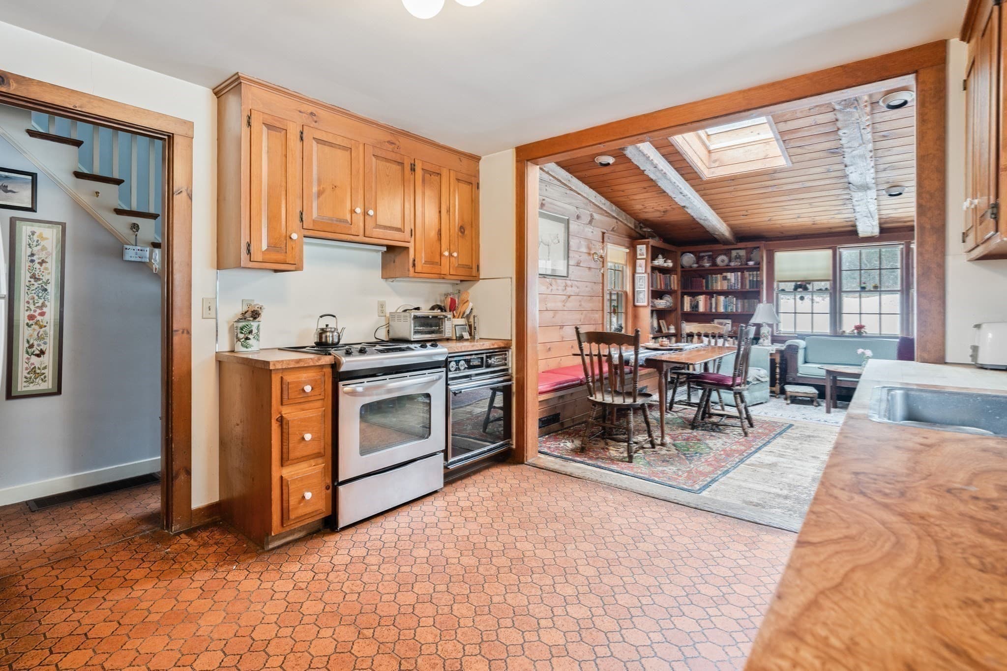 Equestrian at 19 Wilsondale St, Dover MA 02030, Dover, photo 13 of 18