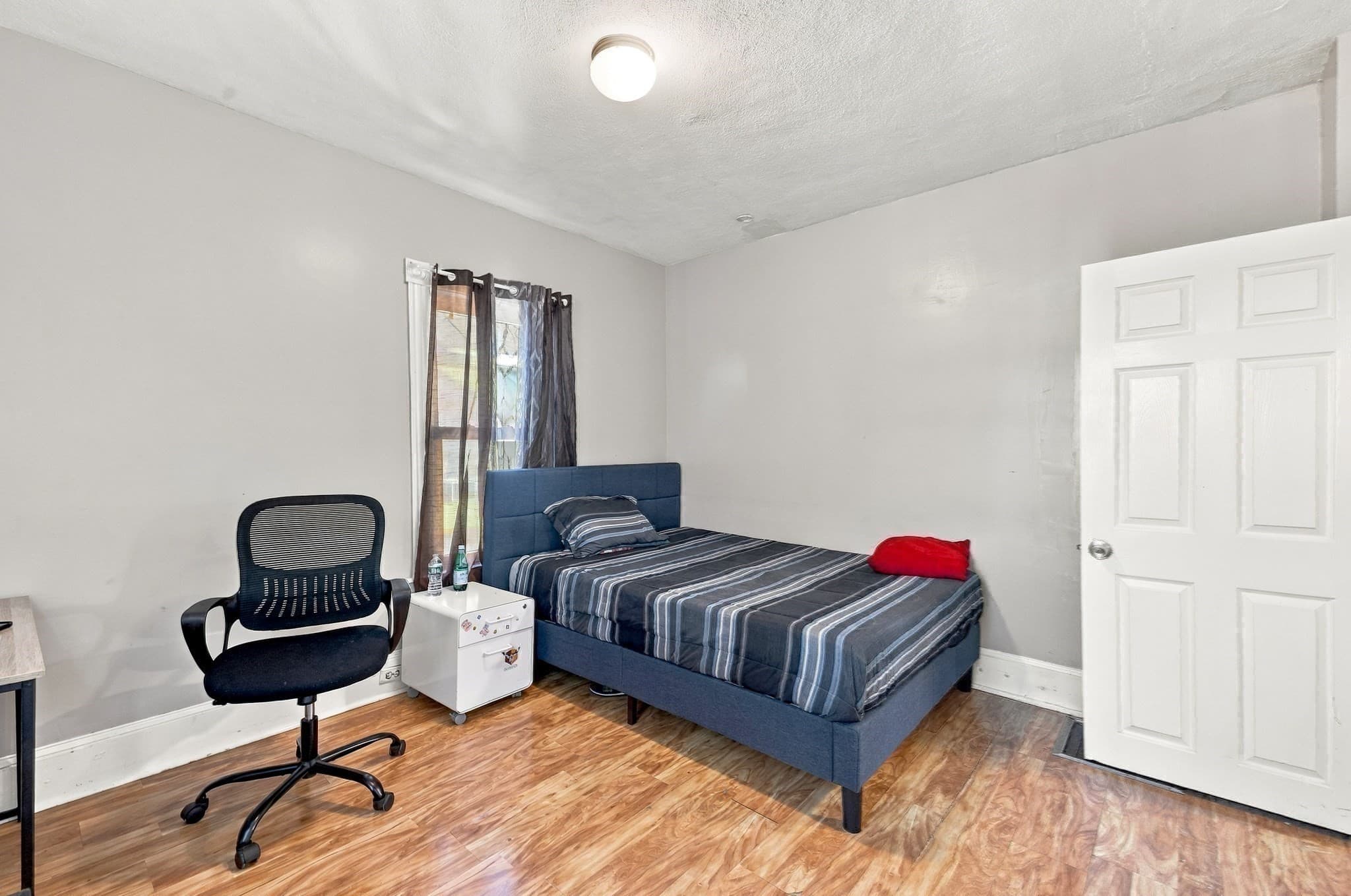 Multi Family at 8-10 Dane St, Everett MA 02149, Everett, photo 20 of 34