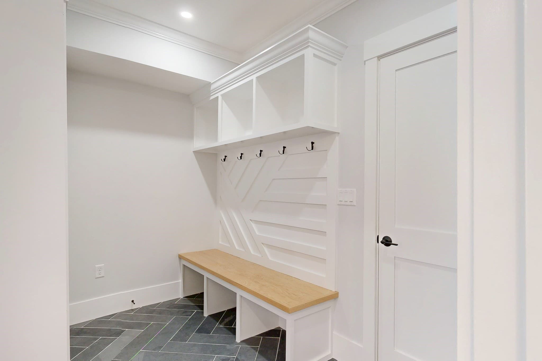 Single Family Residence at 10 Sapphire Circle, Canton MA 02021, Canton, photo 17 of 39