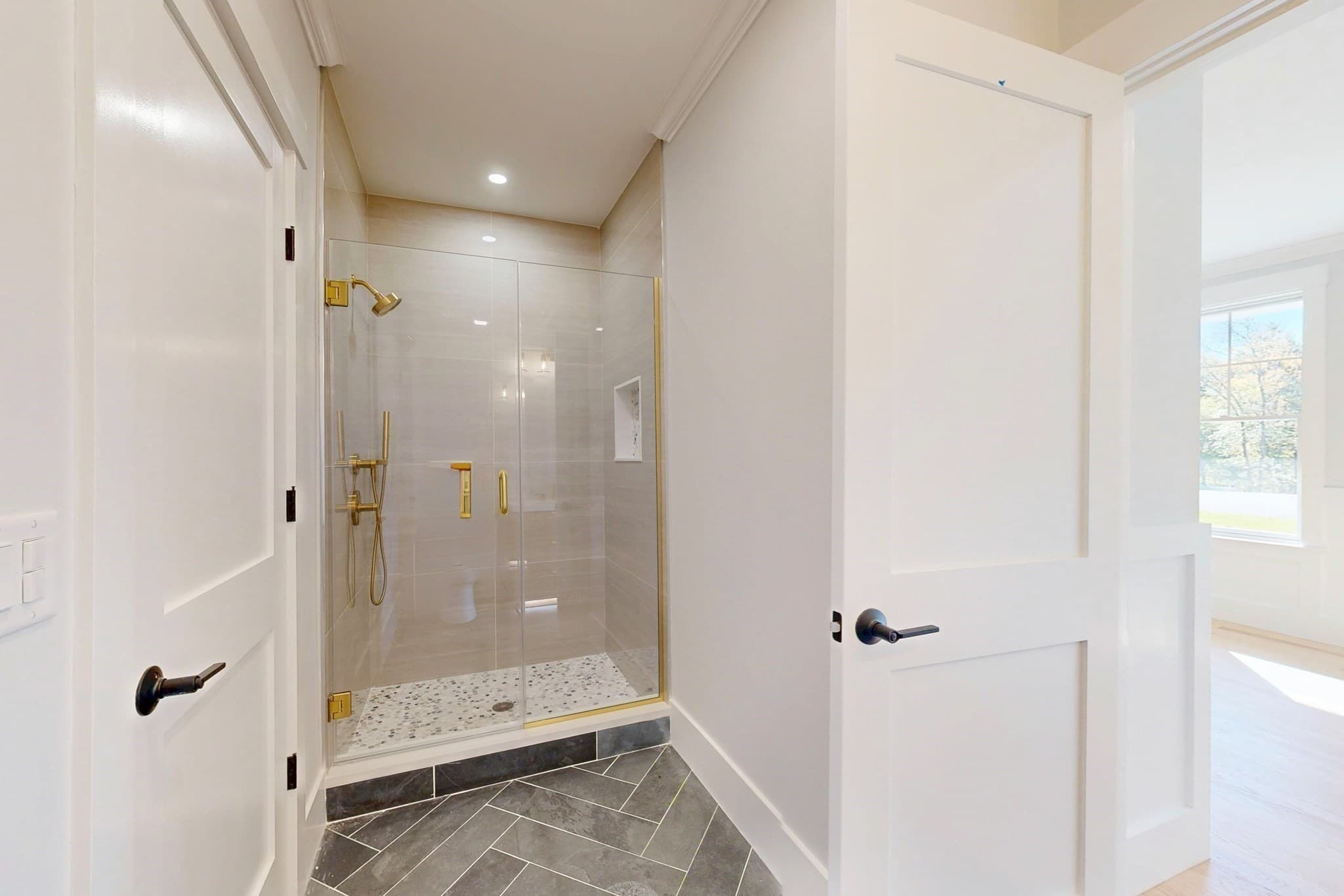 Single Family Residence at 10 Sapphire Circle, Canton MA 02021, Canton, photo 16 of 39