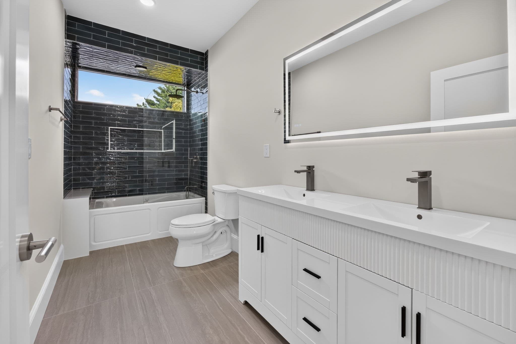 Condominium at 737 Somerville Ave # C, Somerville MA 02143, Somerville, photo 13 of 19
