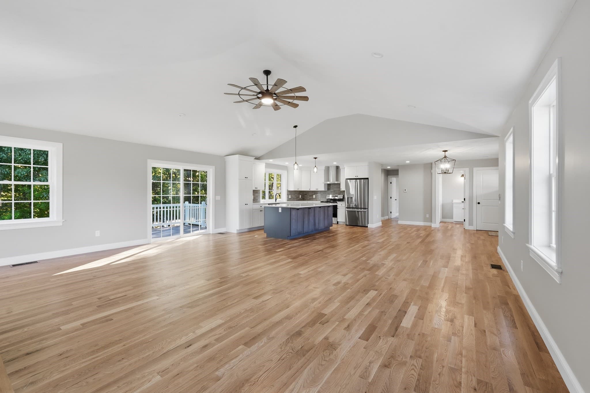 Single Family Residence at 126 Townsend Harbor Rd, Lunenburg MA 01462, Lunenburg, photo 13 of 40