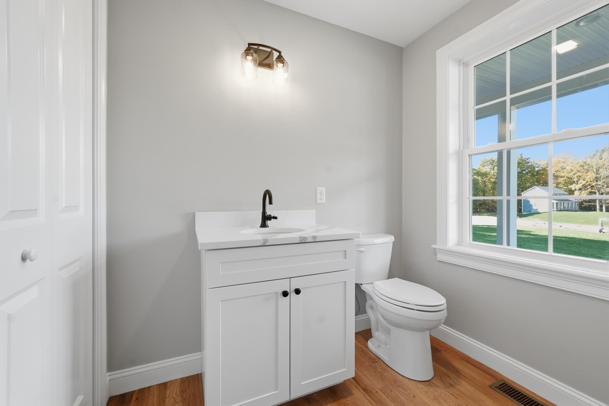 Single Family Residence at 126 Townsend Harbor Rd, Lunenburg MA 01462, Lunenburg, photo 16 of 40