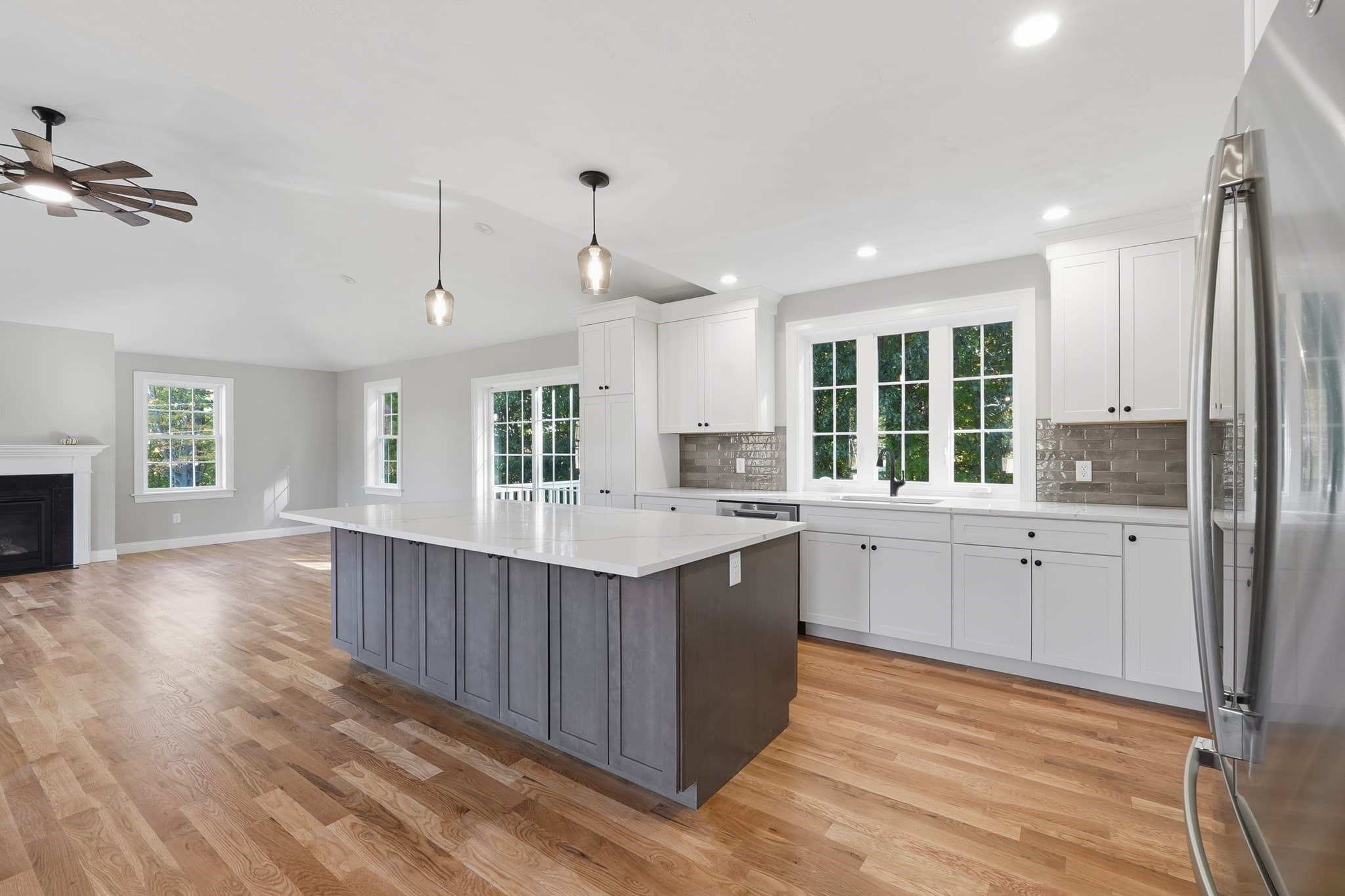 Single Family Residence at 126 Townsend Harbor Rd, Lunenburg MA 01462, Lunenburg, photo 9 of 40