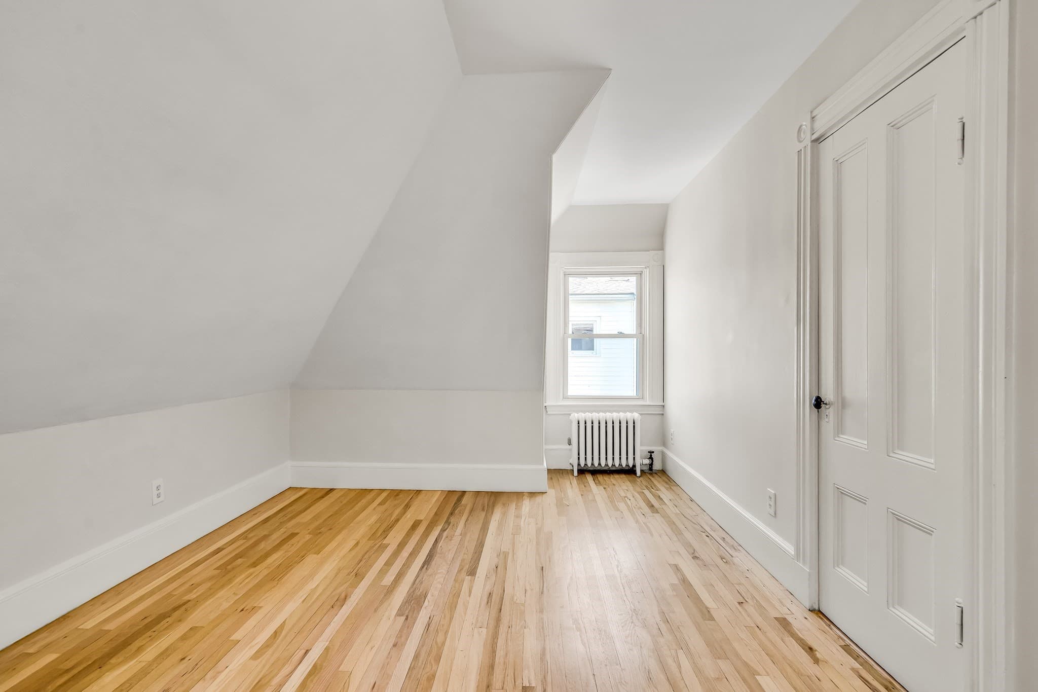Condominium at 9-11 Claflin Place # 3, Newton MA 02460, photo 10 of 19