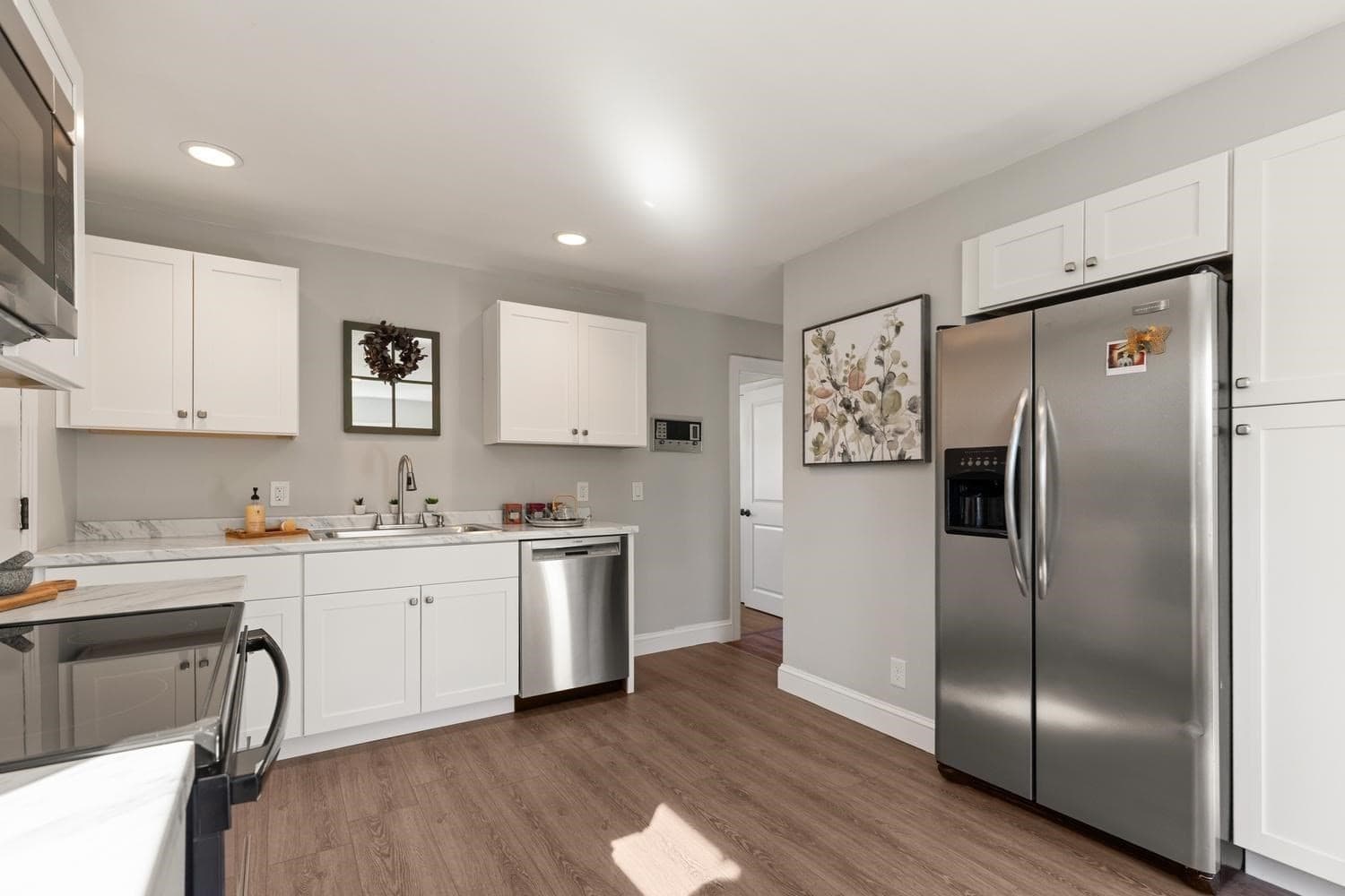 Single Family Residence at 2 Minot St, Wakefield MA 01880, Wakefield, photo 7 of 26