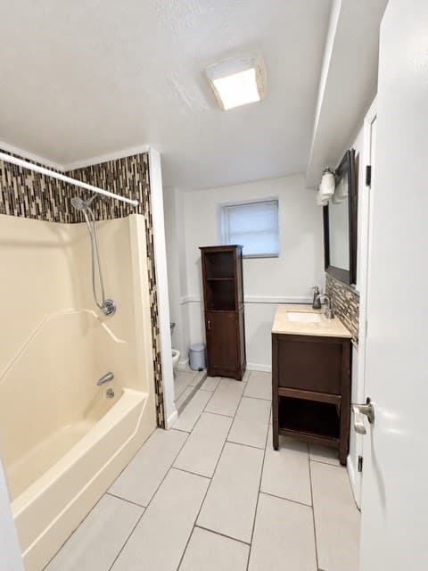 Condominium at 15 Wave Ave # 1B, Revere MA 02151, Revere, photo 7 of 10