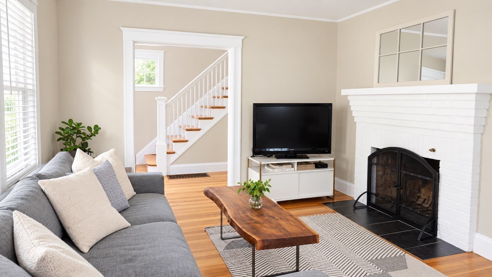 Single Family Residence at 53 Aberdeen Rd, Milton MA 02186, Milton, photo 10 of 19