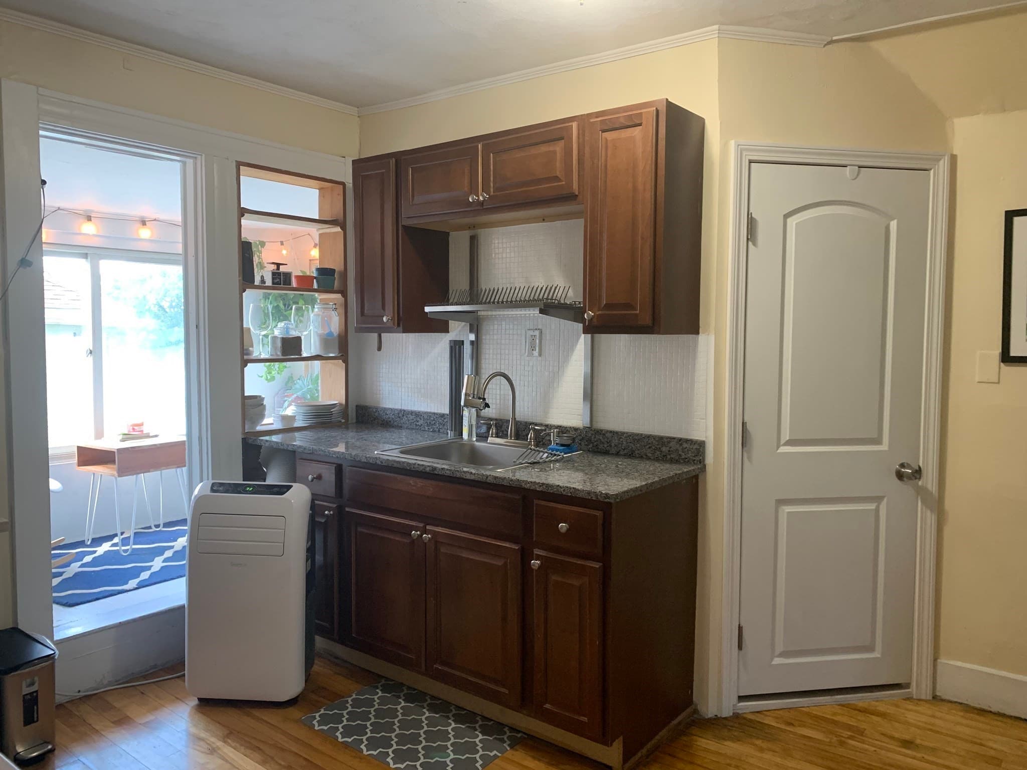3 Family at 99 Paine, Worcester MA 01605, Worcester, photo 9 of 28