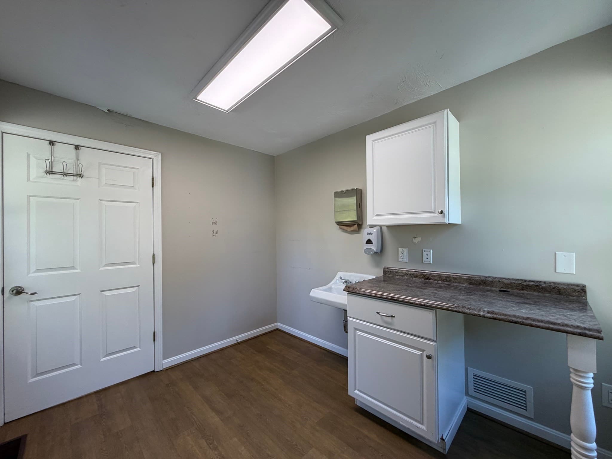 Commercial Sale at 214 Charlton Rd, Sturbridge MA 01566, Sturbridge, photo 10 of 38