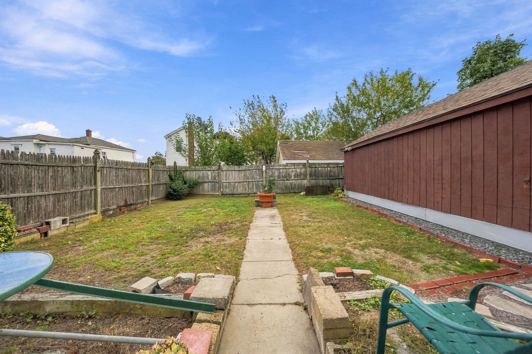 2 Family - 2 Units Up/Down at 24-26 Walnut St, Quincy MA 02171, Quincy, photo 32 of 41