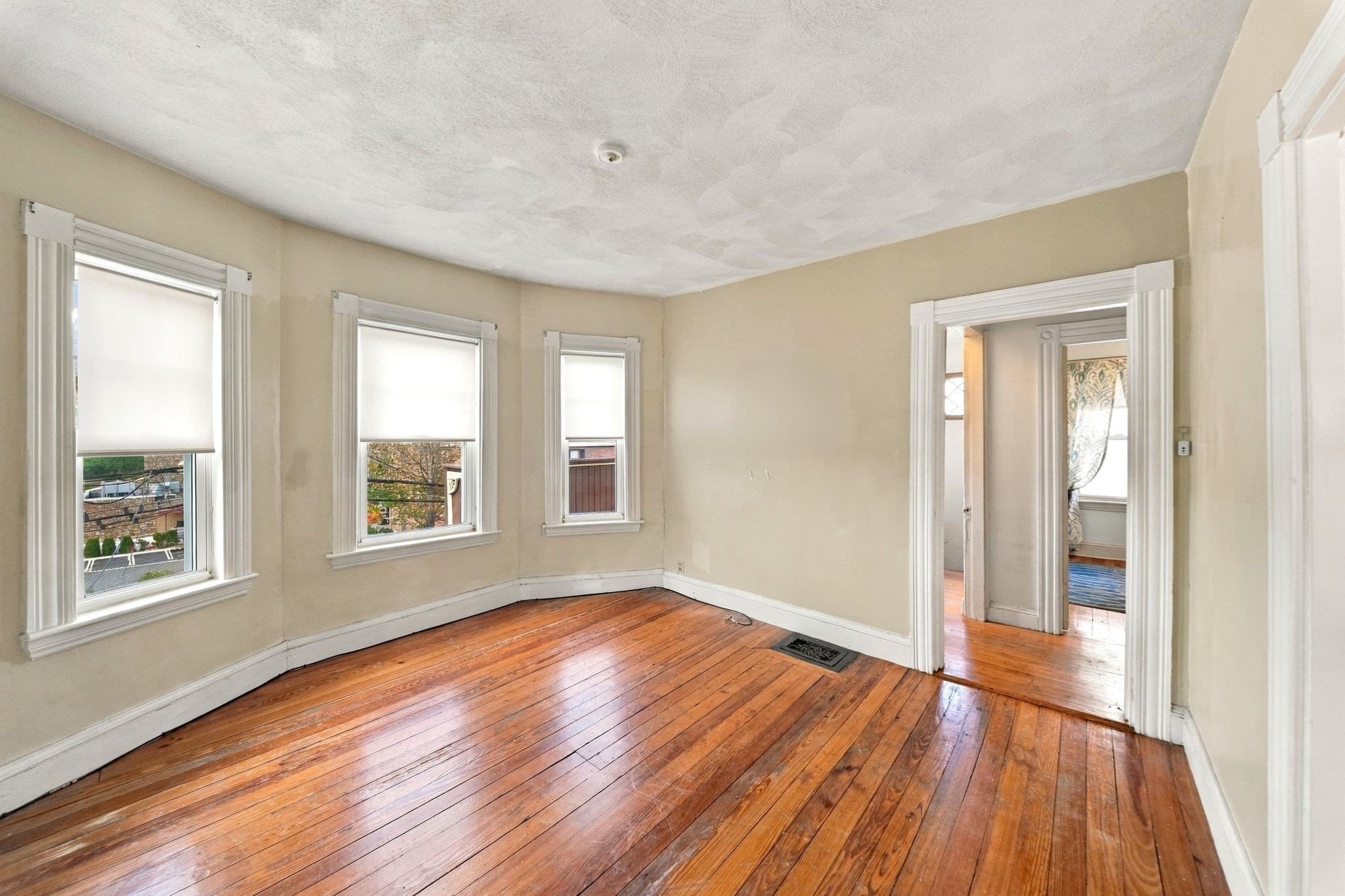 2 Family - 2 Units Up/Down at 24-26 Walnut St, Quincy MA 02171, Quincy, photo 18 of 41