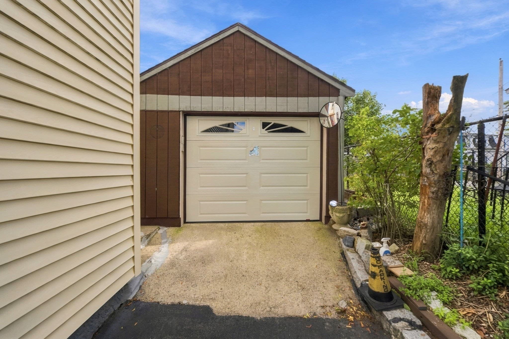 2 Family - 2 Units Up/Down at 24-26 Walnut St, Quincy MA 02171, Quincy, photo 31 of 41