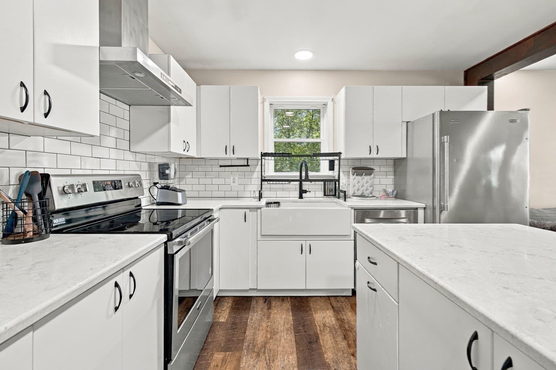 Single Family Residence at 24 Morse Ave, Wilmington MA 01887, Wilmington, photo 6 of 37