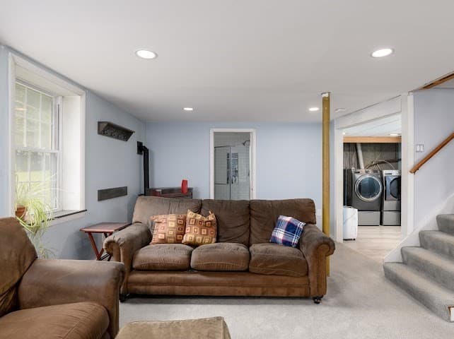 Single Family Residence at 35 Vista Dr, Shrewsbury MA 01545, Shrewsbury, photo 23 of 24