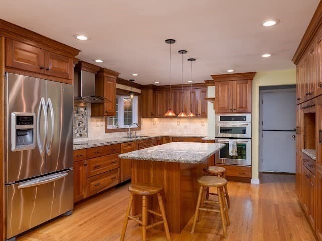 Single Family Residence at 35 Vista Dr, Shrewsbury MA 01545, Shrewsbury, photo 12 of 24