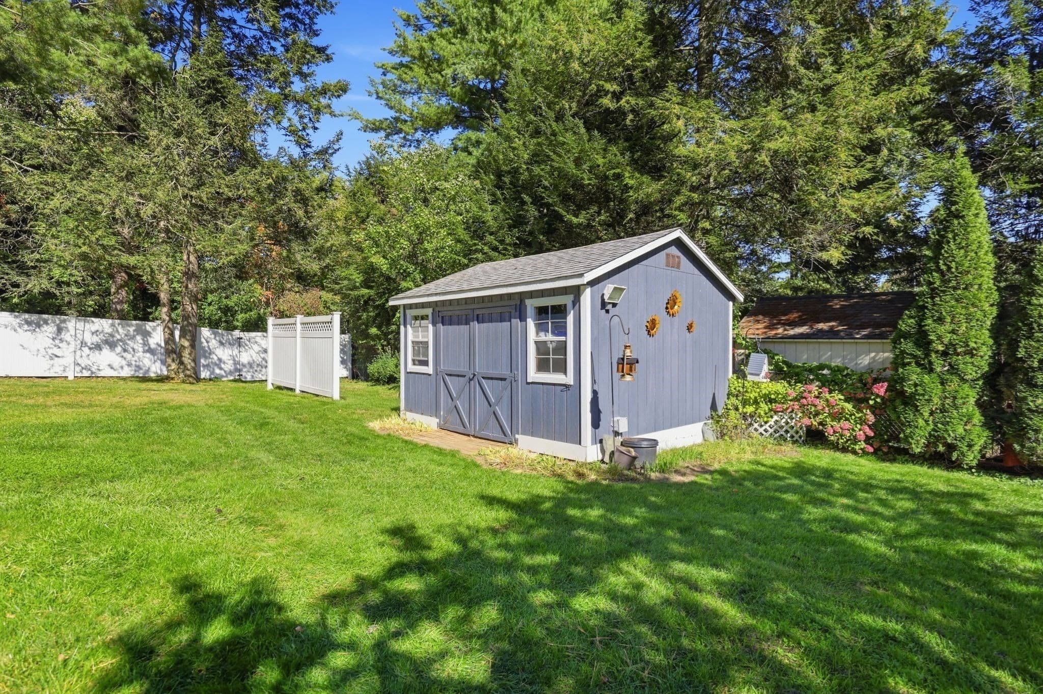 Single Family Residence at 53 Glenwood Dr, Westfield MA 01085, Westfield, photo 26 of 33