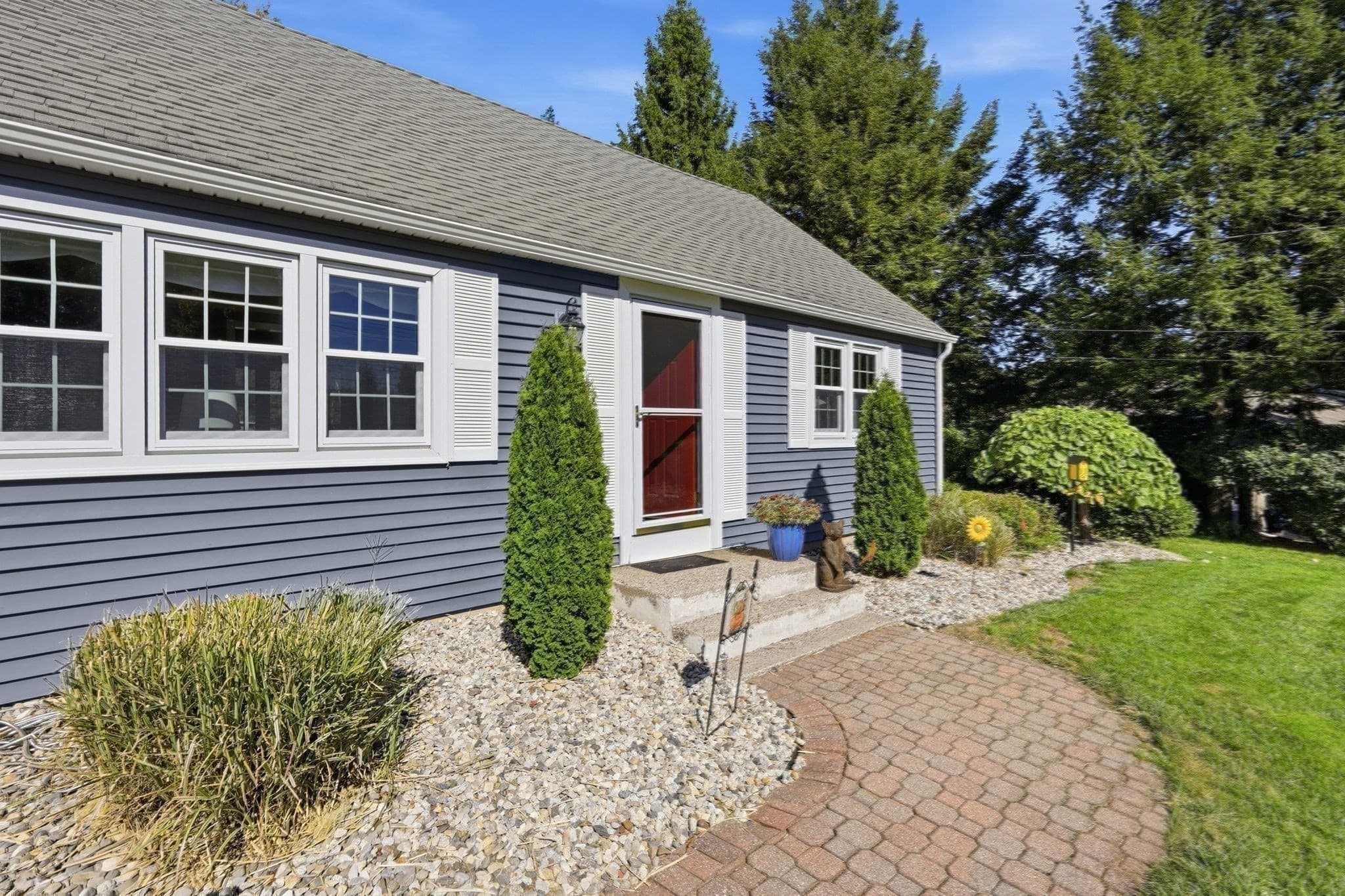 Single Family Residence at 53 Glenwood Dr, Westfield MA 01085, Westfield, photo 24 of 33