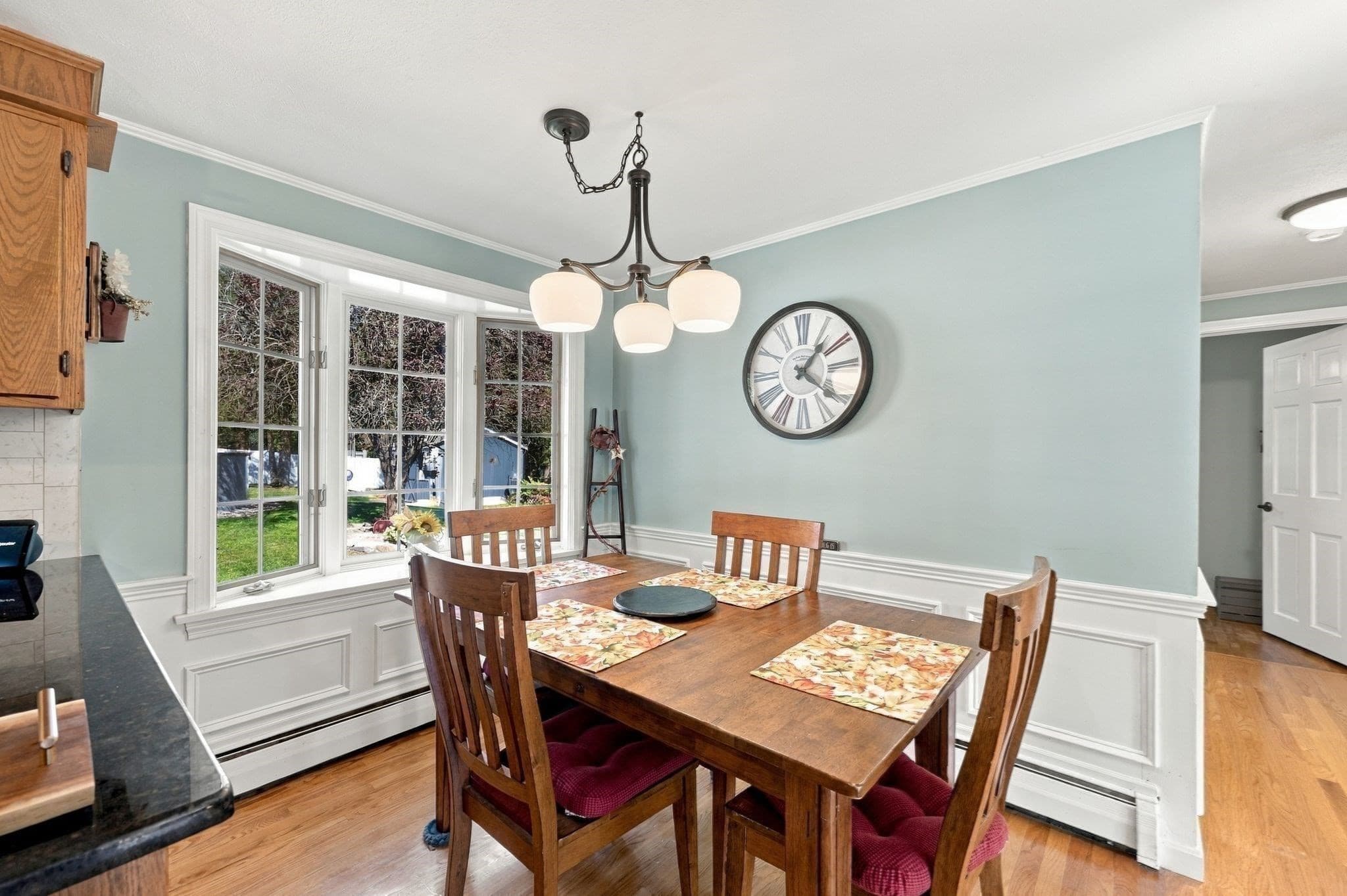 Single Family Residence at 53 Glenwood Dr, Westfield MA 01085, Westfield, photo 11 of 33