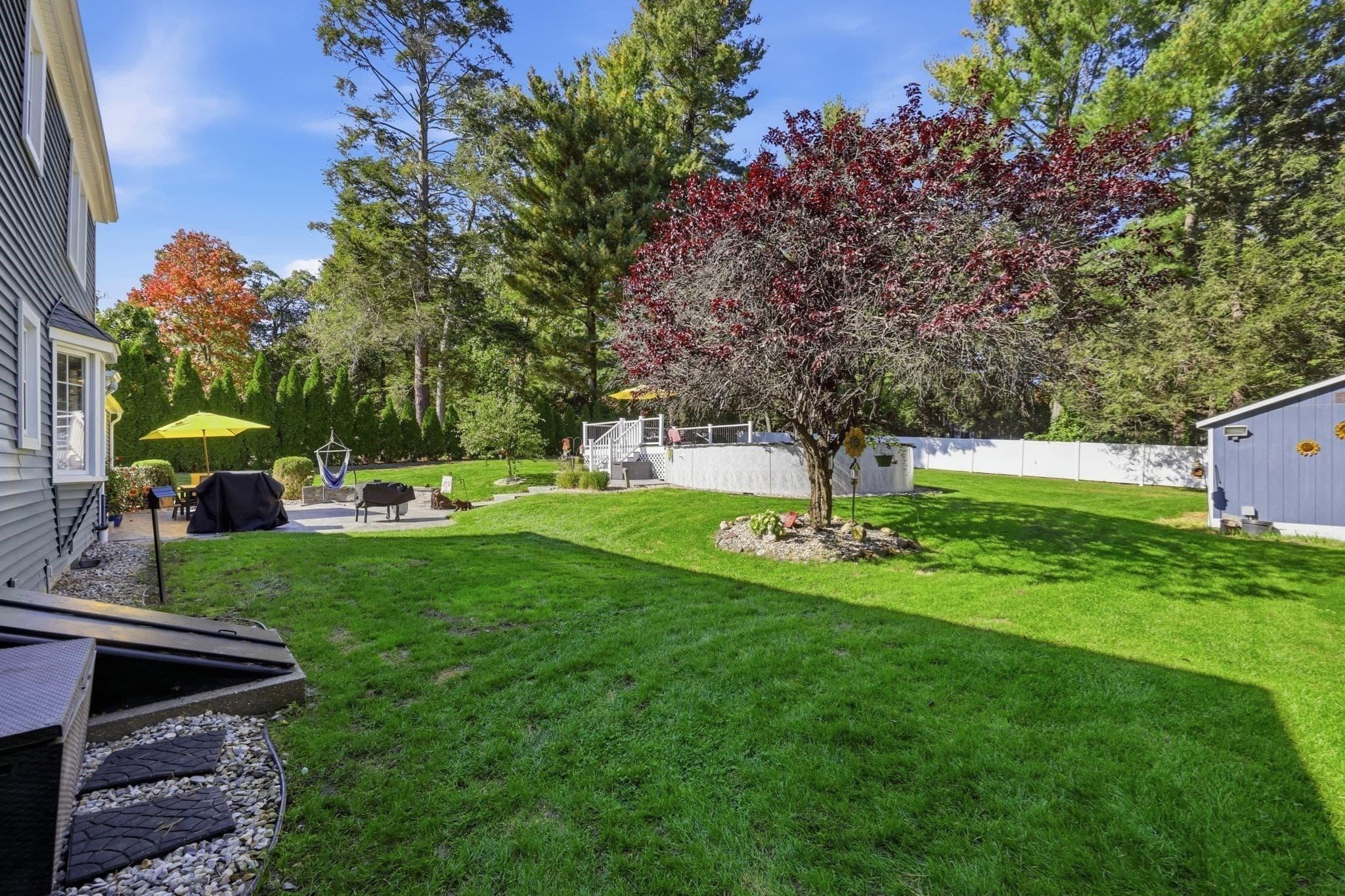 Single Family Residence at 53 Glenwood Dr, Westfield MA 01085, Westfield, photo 4 of 33
