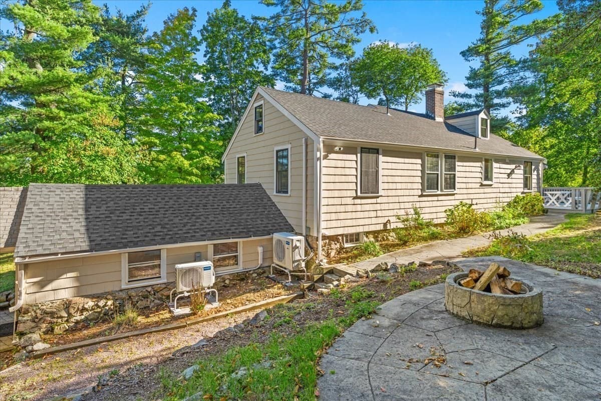 Single Family Residence at 8 Forest Ave, Cohasset MA 02025, Cohasset, photo 29 of 33