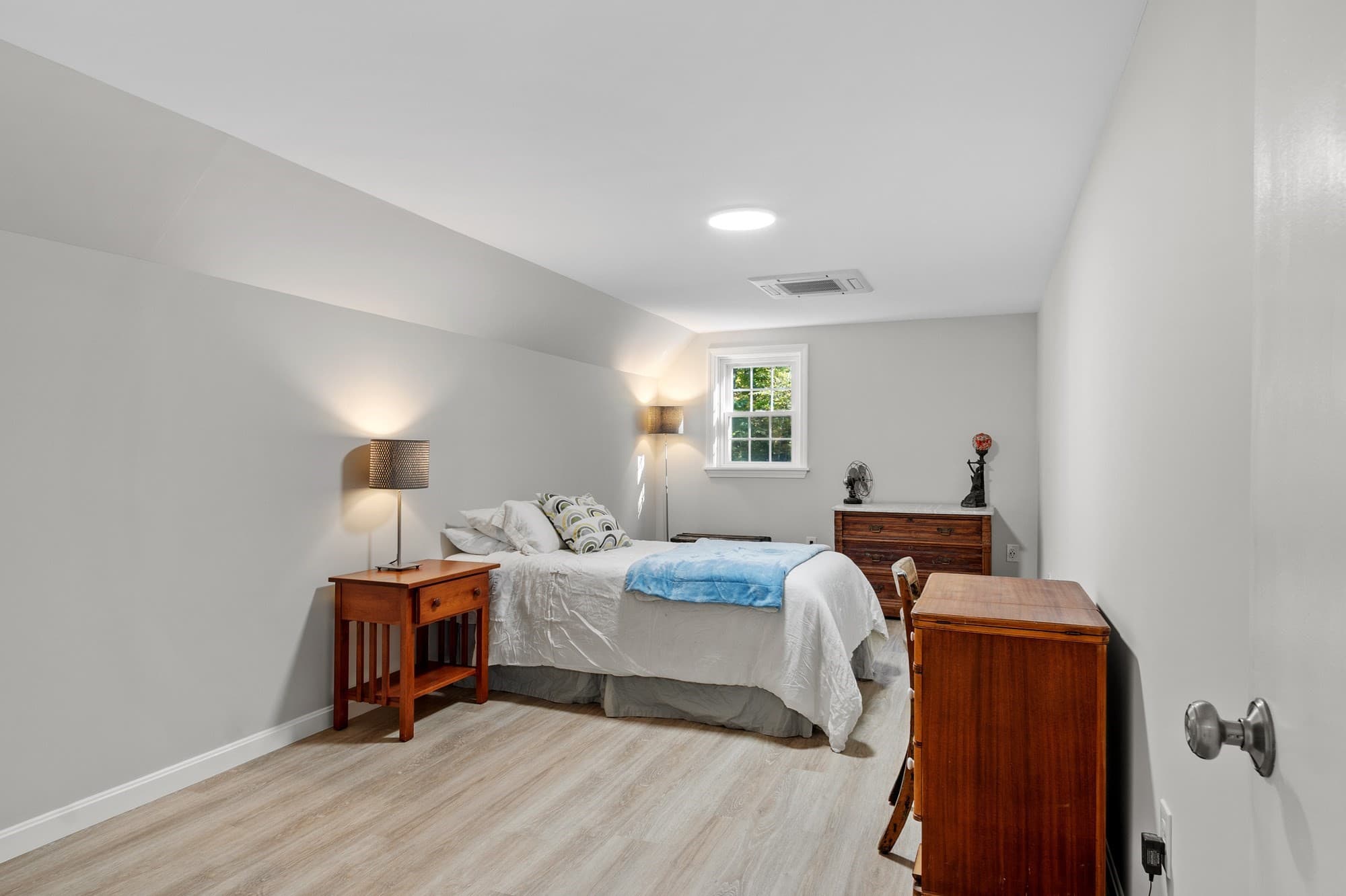 Single Family Residence at 329 New Boston Rd, Sturbridge MA 01566, Sturbridge, photo 23 of 38