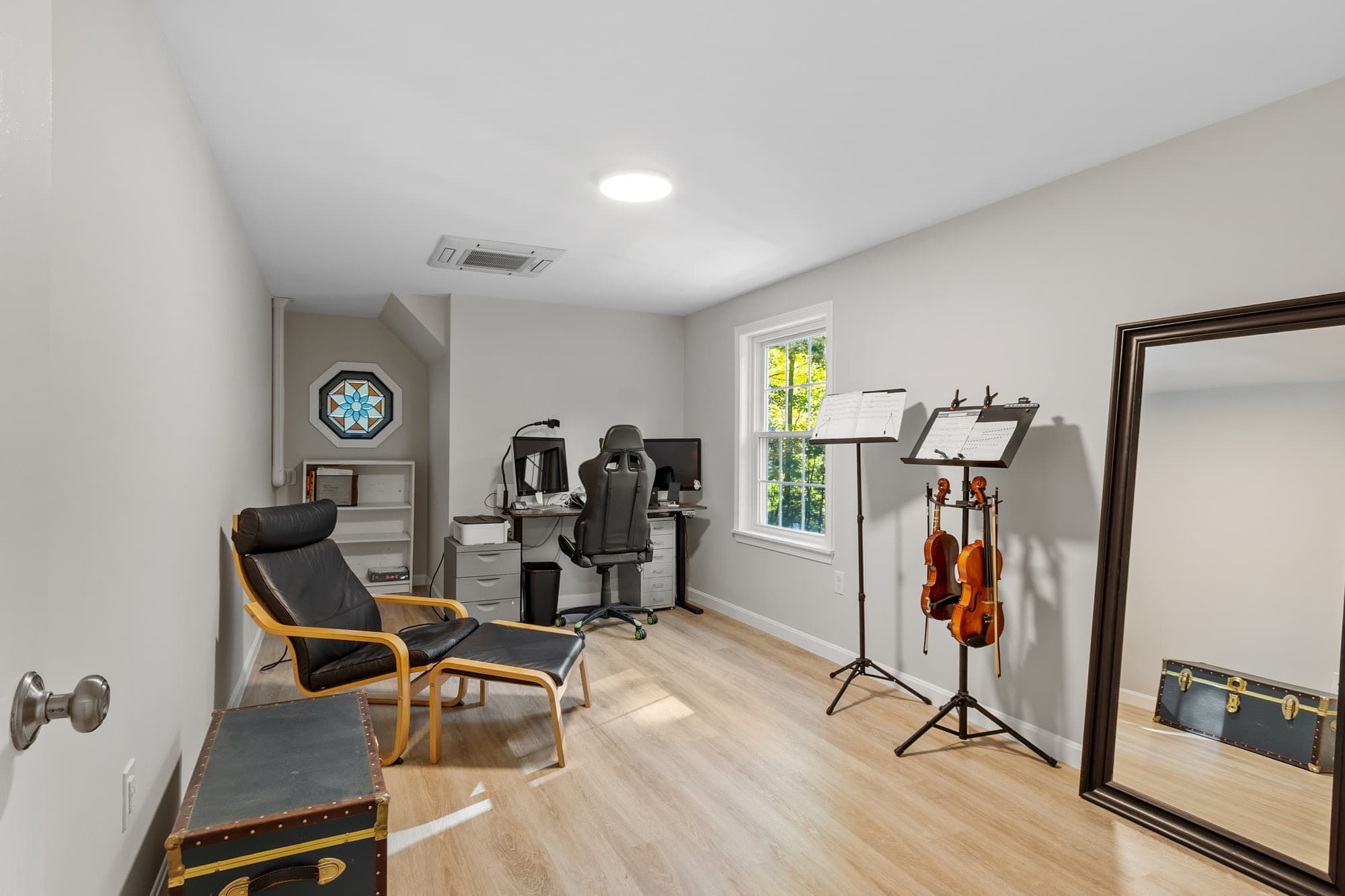 Single Family Residence at 329 New Boston Rd, Sturbridge MA 01566, Sturbridge, photo 25 of 38
