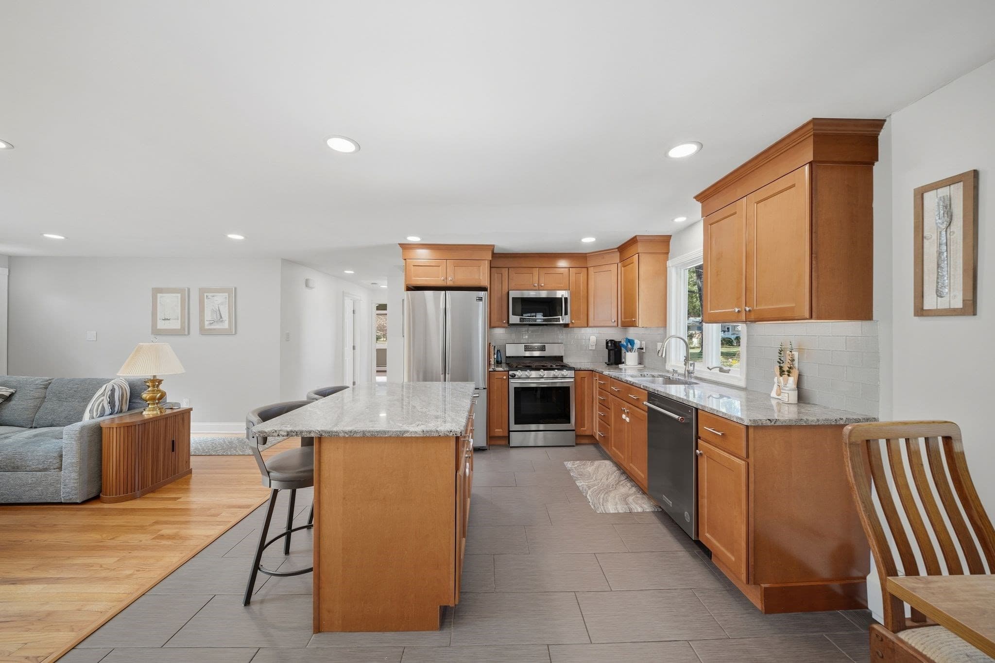 Single Family Residence at 106 Harwood Ave, Littleton MA 01460, Littleton, photo 12 of 42