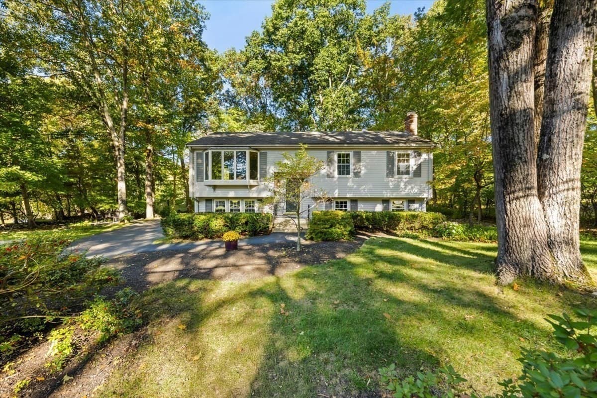 Single Family Residence at 12 Bates Street, Foxboro MA 02035, Foxboro, photo 3 of 42
