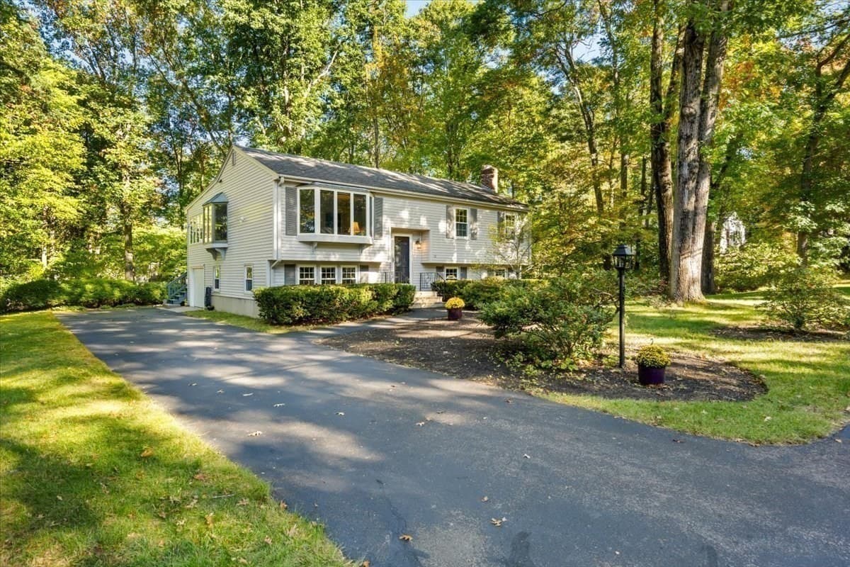 Single Family Residence at 12 Bates Street, Foxboro MA 02035, Foxboro, photo 5 of 42