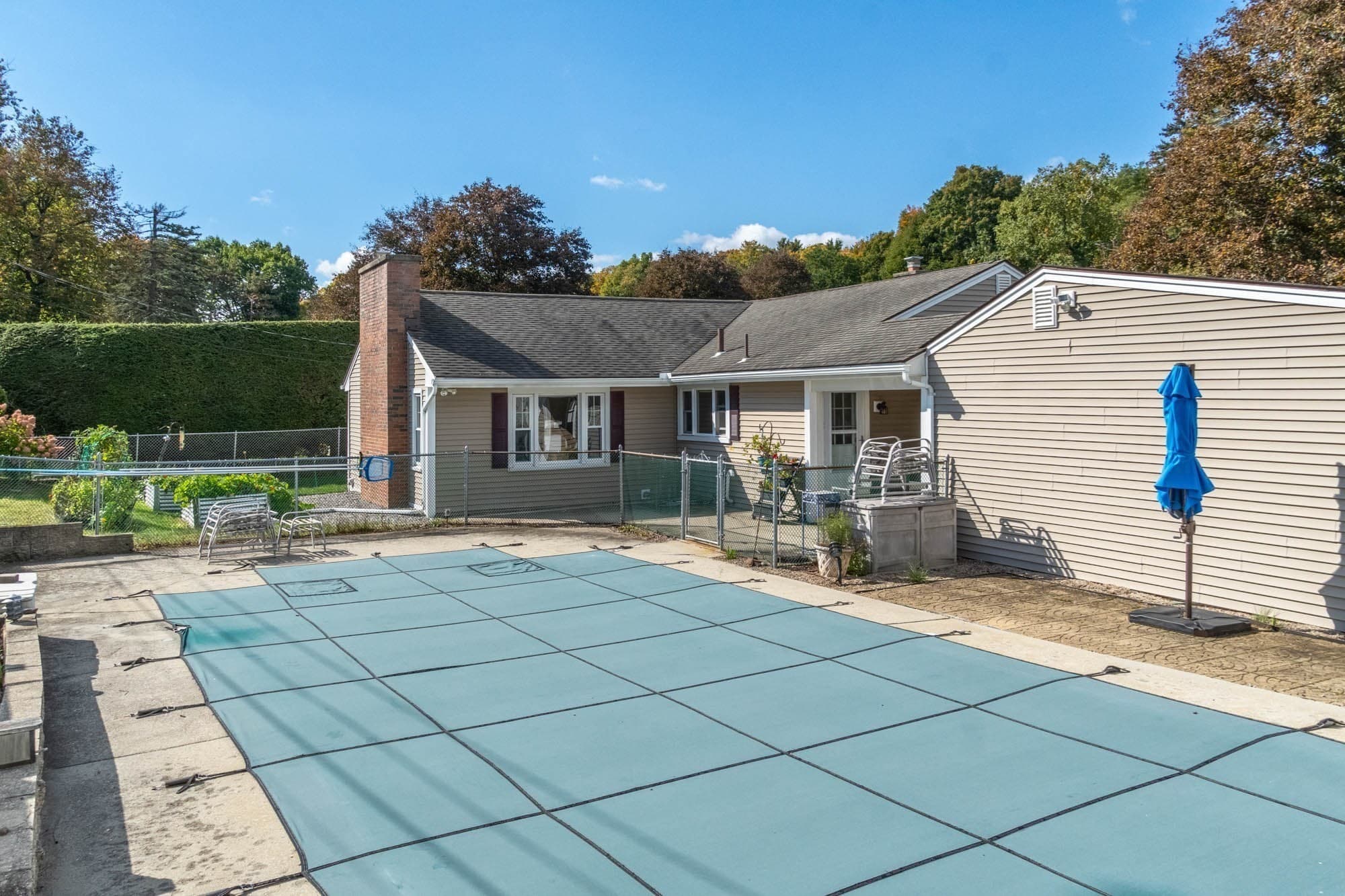Single Family Residence at 11 Hillview Rd, Holyoke MA 01040, Holyoke, photo 26 of 32