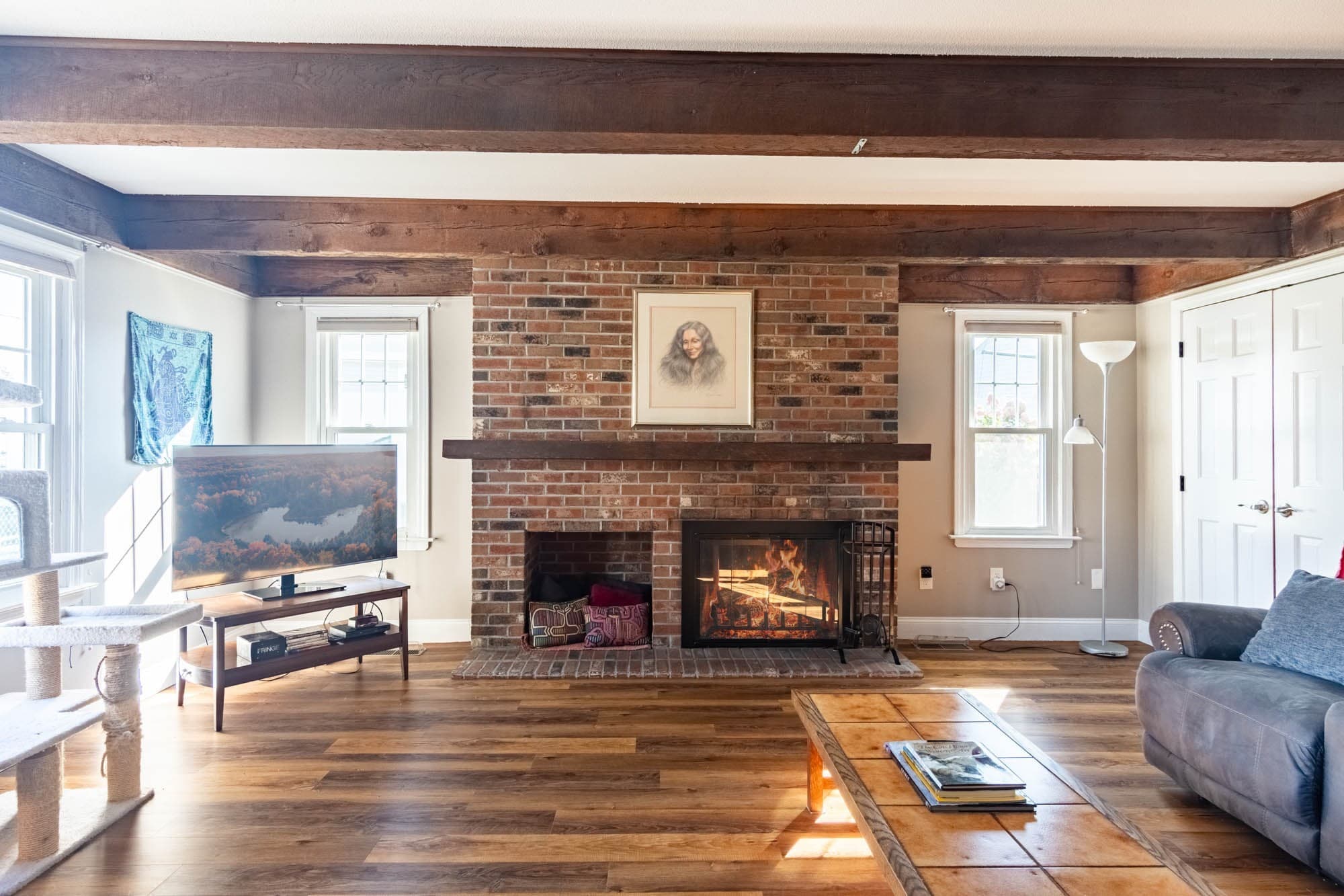 Single Family Residence at 11 Hillview Rd, Holyoke MA 01040, Holyoke, photo 7 of 32