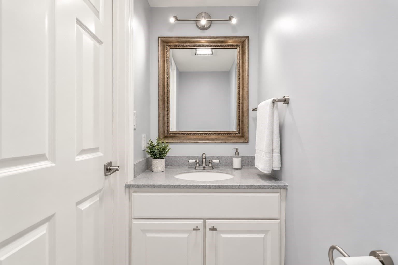 Condominium at 121 Nonantum St # A, Boston MA 02135, Boston, photo 11 of 25