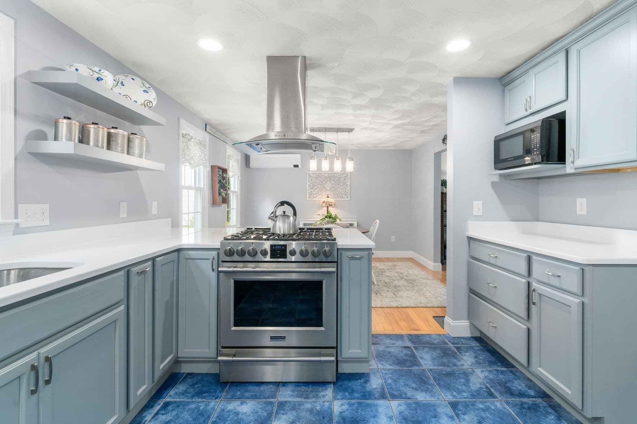 Single Family Residence at 5 Crockett Cir, Hopedale MA 01747, Hopedale, photo 6 of 25