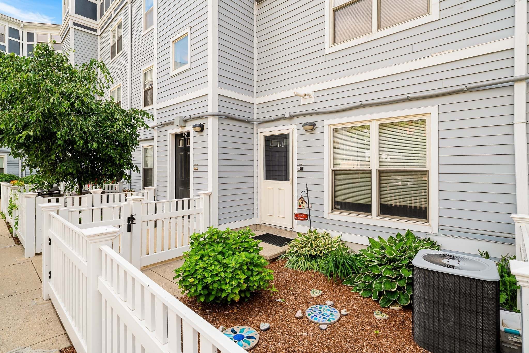 Condominium at 955-1 Tremont St. # 1, Boston MA 02120, Boston, photo 25 of 28