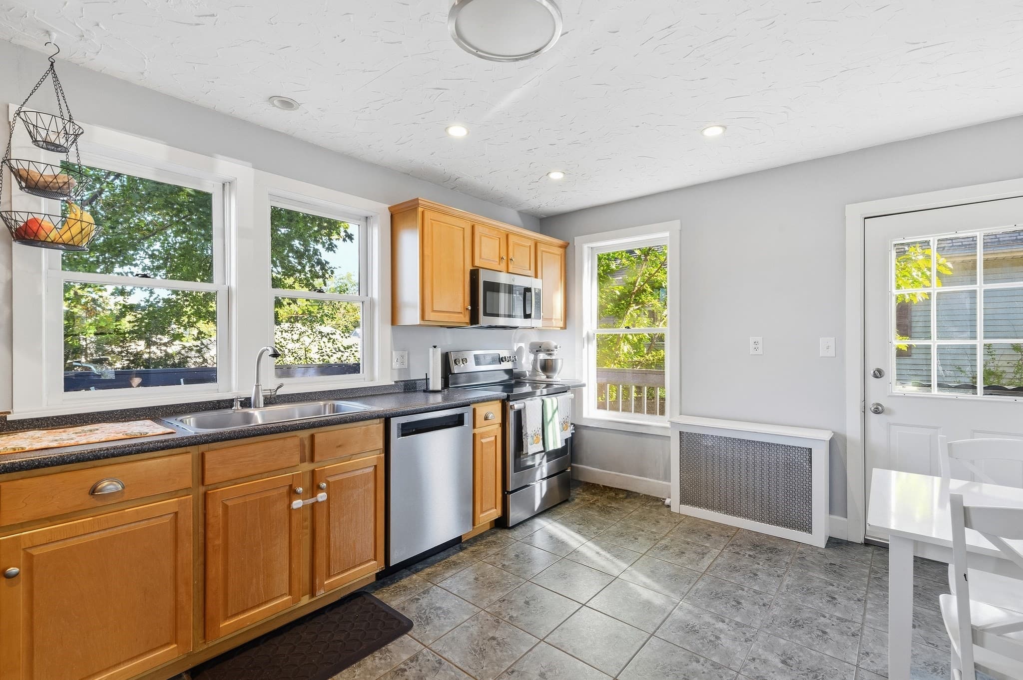 Single Family Residence at 43 Bartlett Street, Weymouth MA 02191, Weymouth, photo 12 of 42