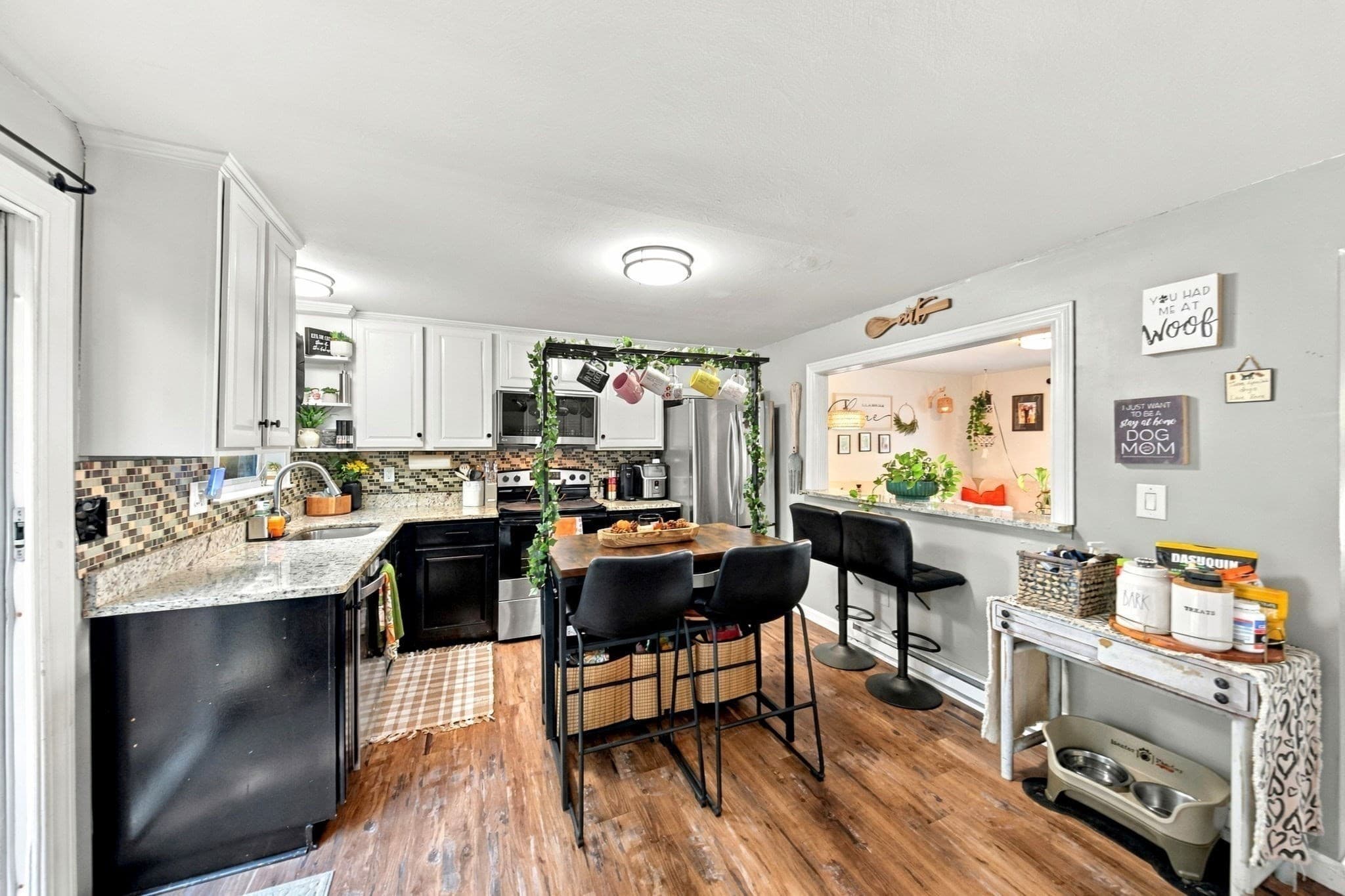 Condominium at 17 Orchard Ave # J, Haverhill MA 01830, Haverhill, photo 6 of 23