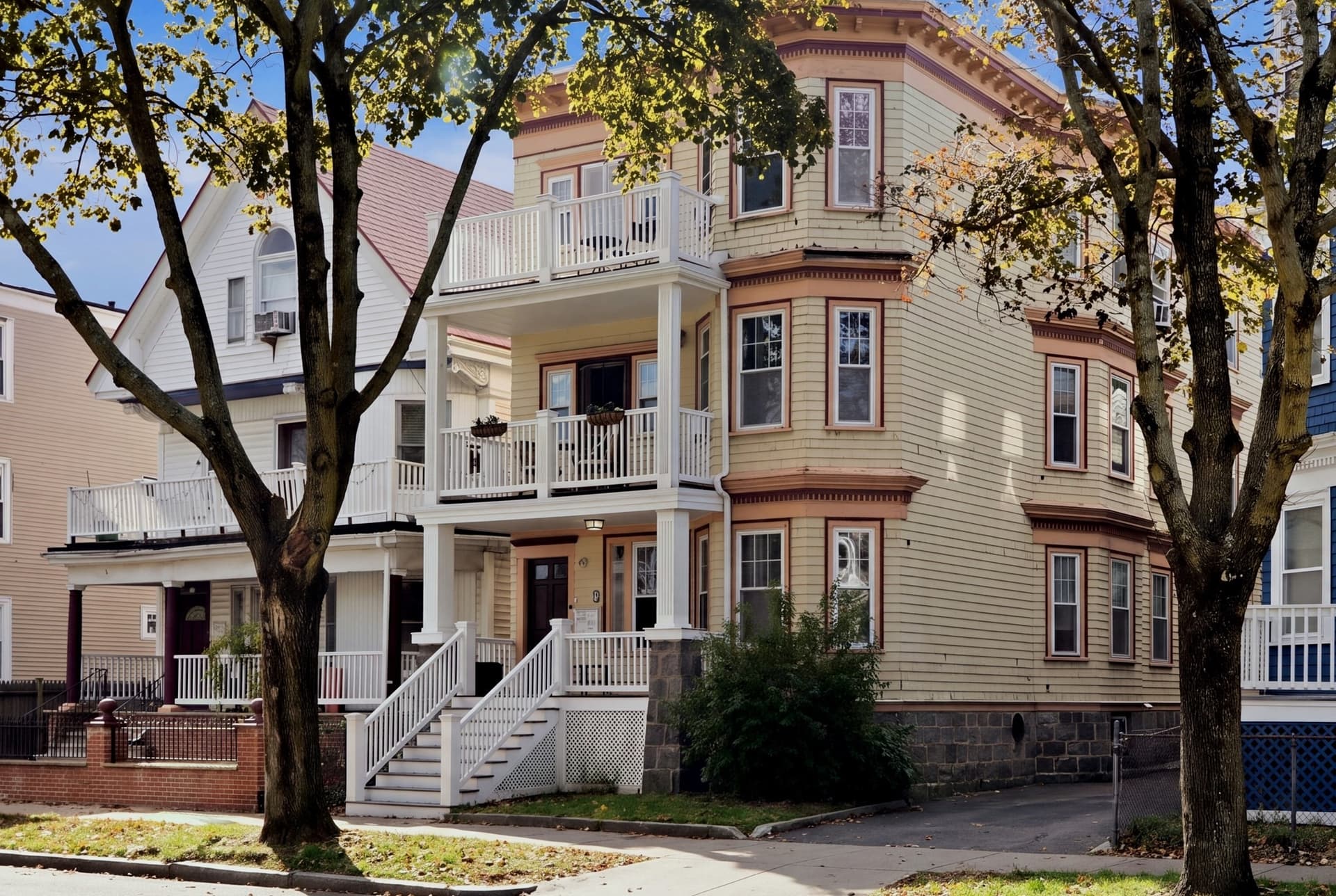 49 Pleasant St # 1, Boston MA 02125
