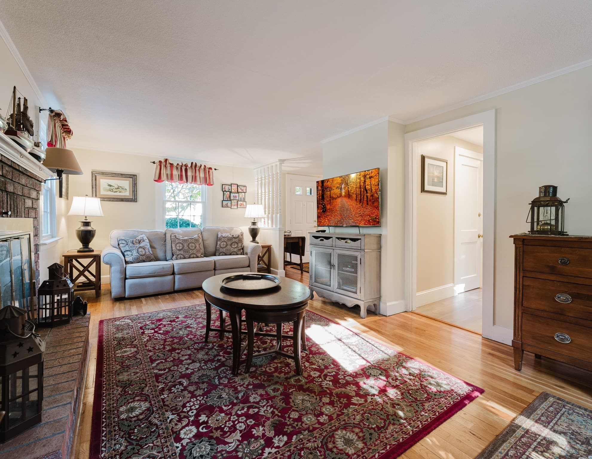 Single Family Residence at 21 Thatcher St, Dartmouth MA 02748, Dartmouth, photo 11 of 39