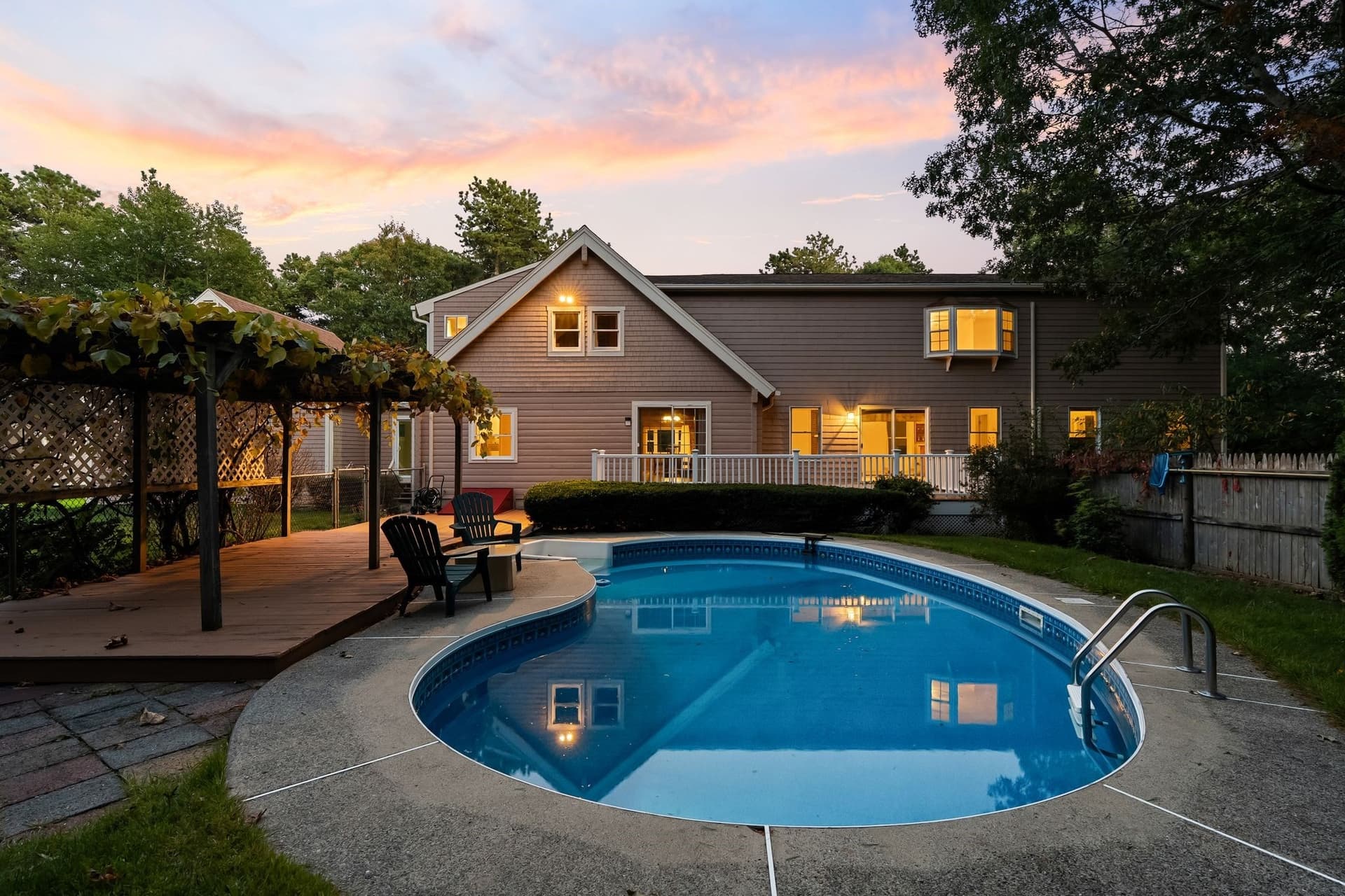 113 South Meadow Rd, Plymouth MA 02360