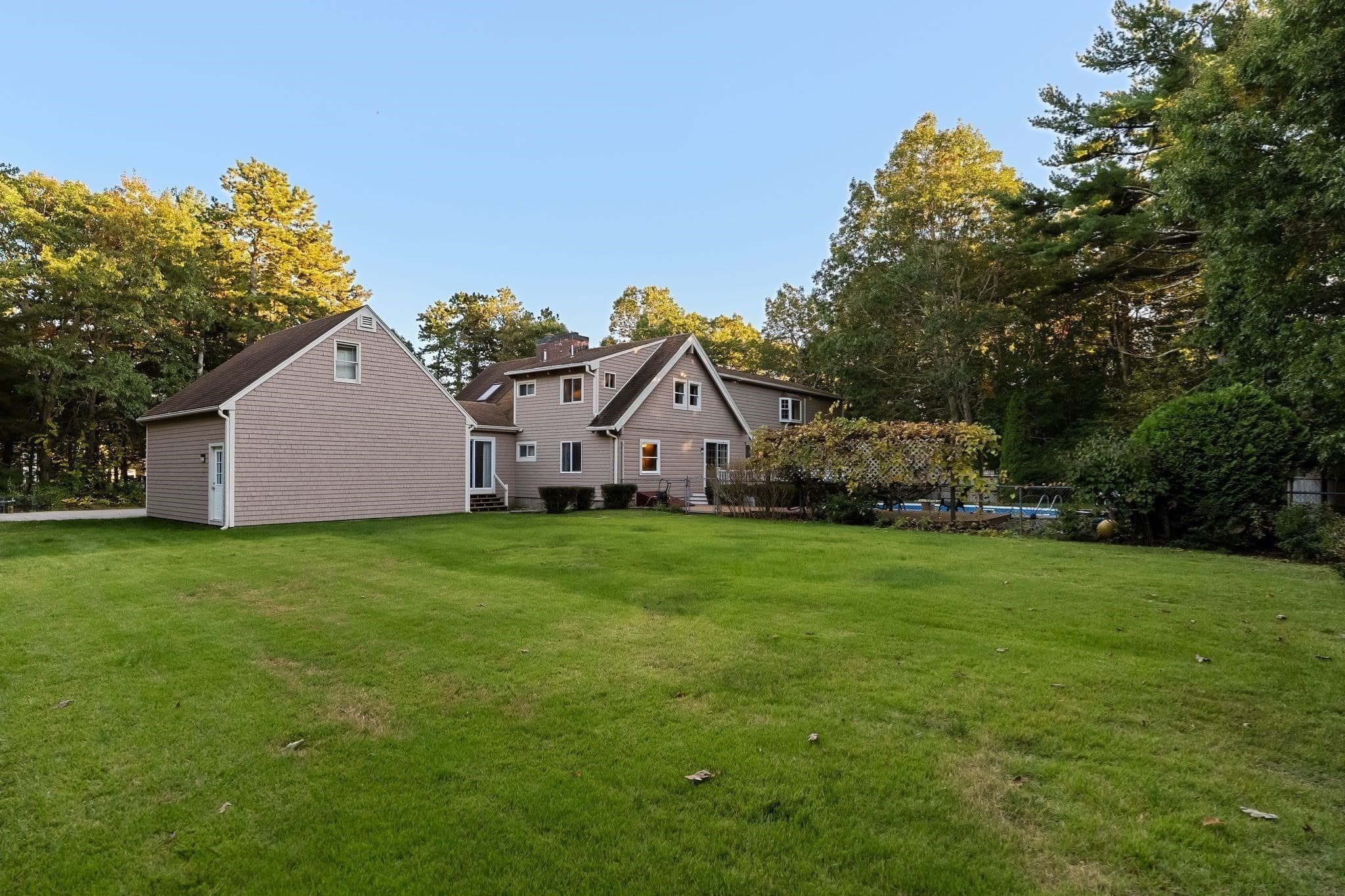 Single Family Residence at 113 South Meadow Rd, Plymouth MA 02360, Plymouth, photo 20 of 25