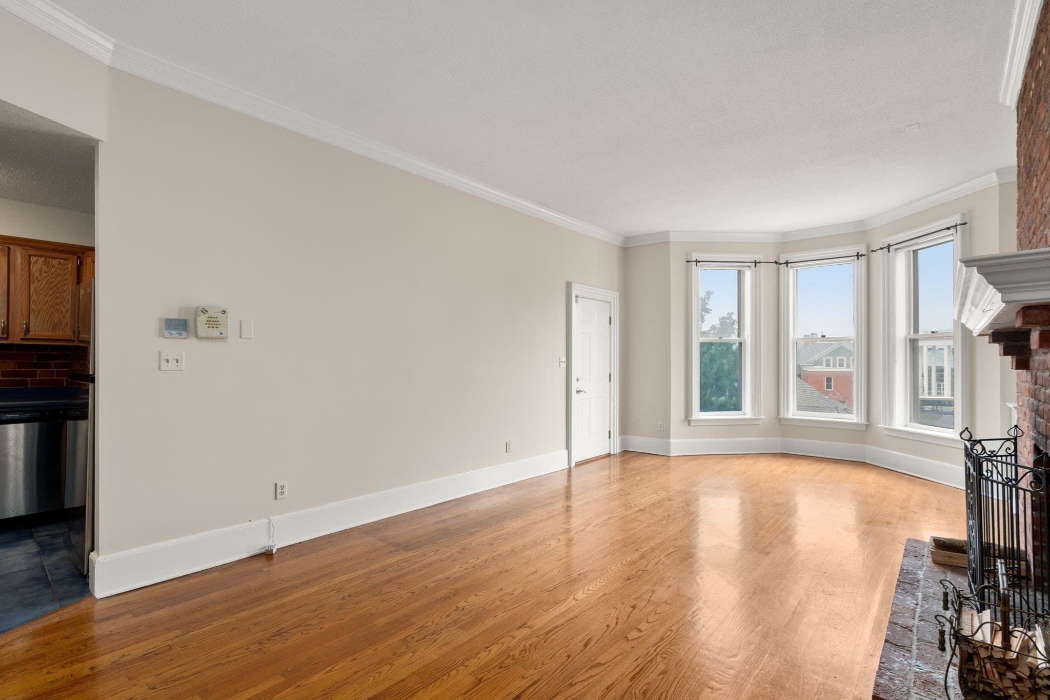 Condominium at 72 Temple # 3, Springfield MA 01105, Springfield, photo 14 of 19