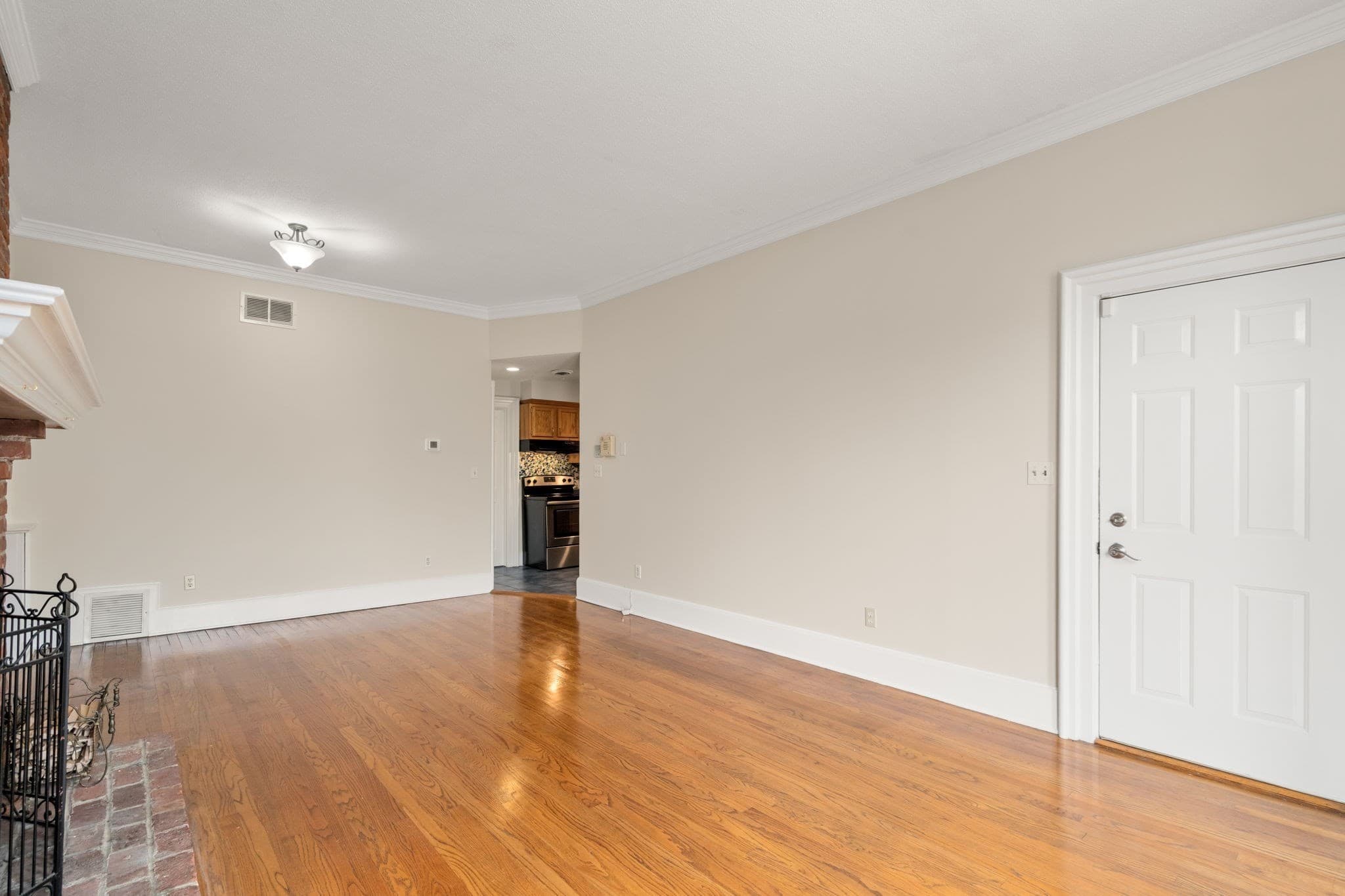 Condominium at 72 Temple # 3, Springfield MA 01105, Springfield, photo 15 of 19