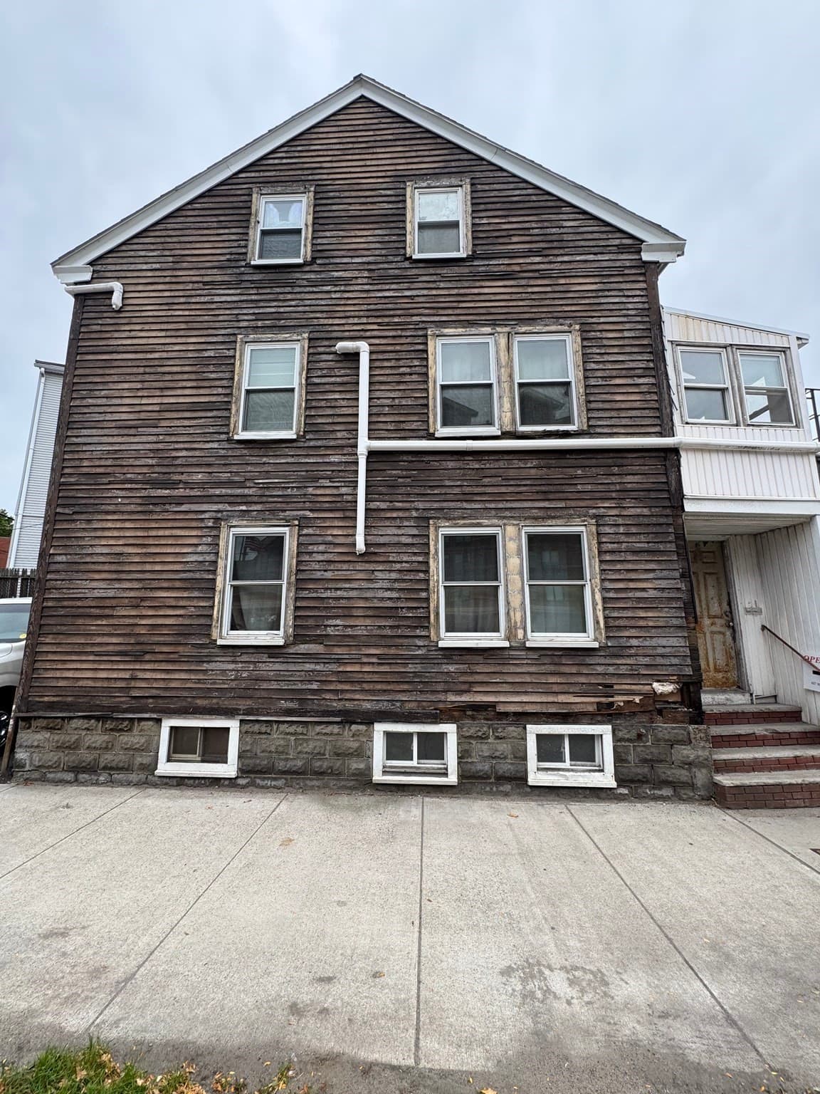 Multi Family at 192 Monsignor Obrien Hwy, Cambridge MA 02141, photo 2 of 2