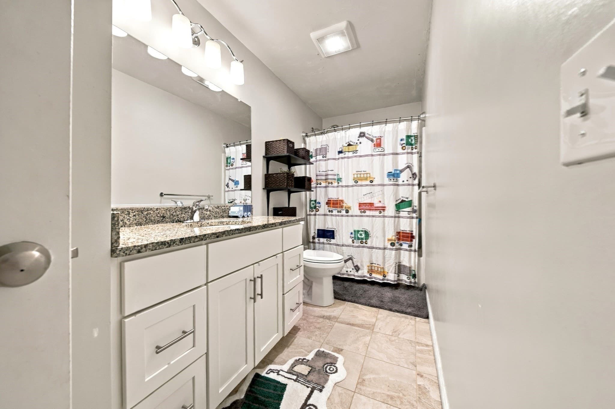 Condominium at 11 Mendon # D, Attleboro MA 02780, Attleboro, photo 30 of 38
