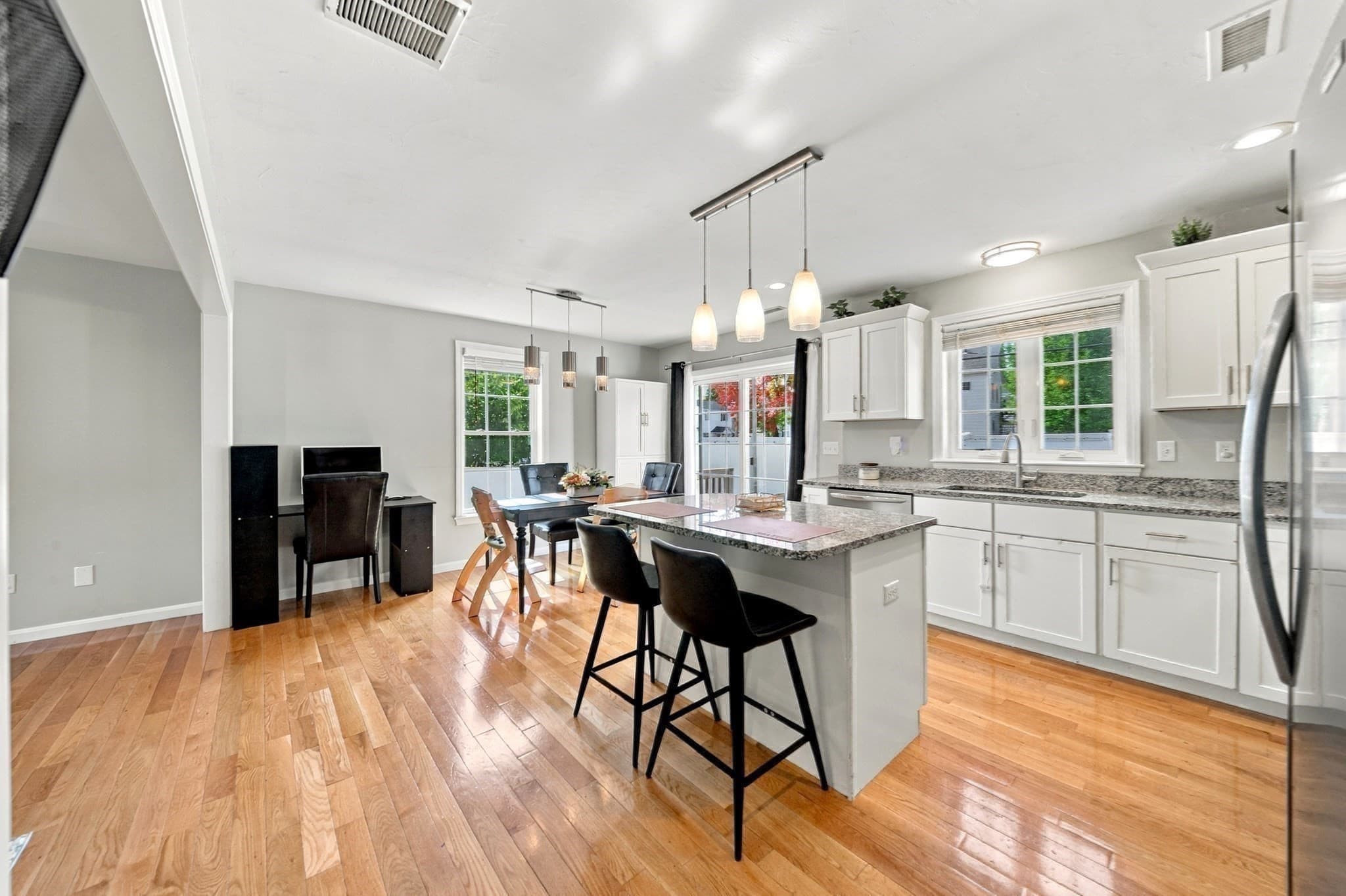 Condominium at 11 Mendon # D, Attleboro MA 02780, Attleboro, photo 15 of 38