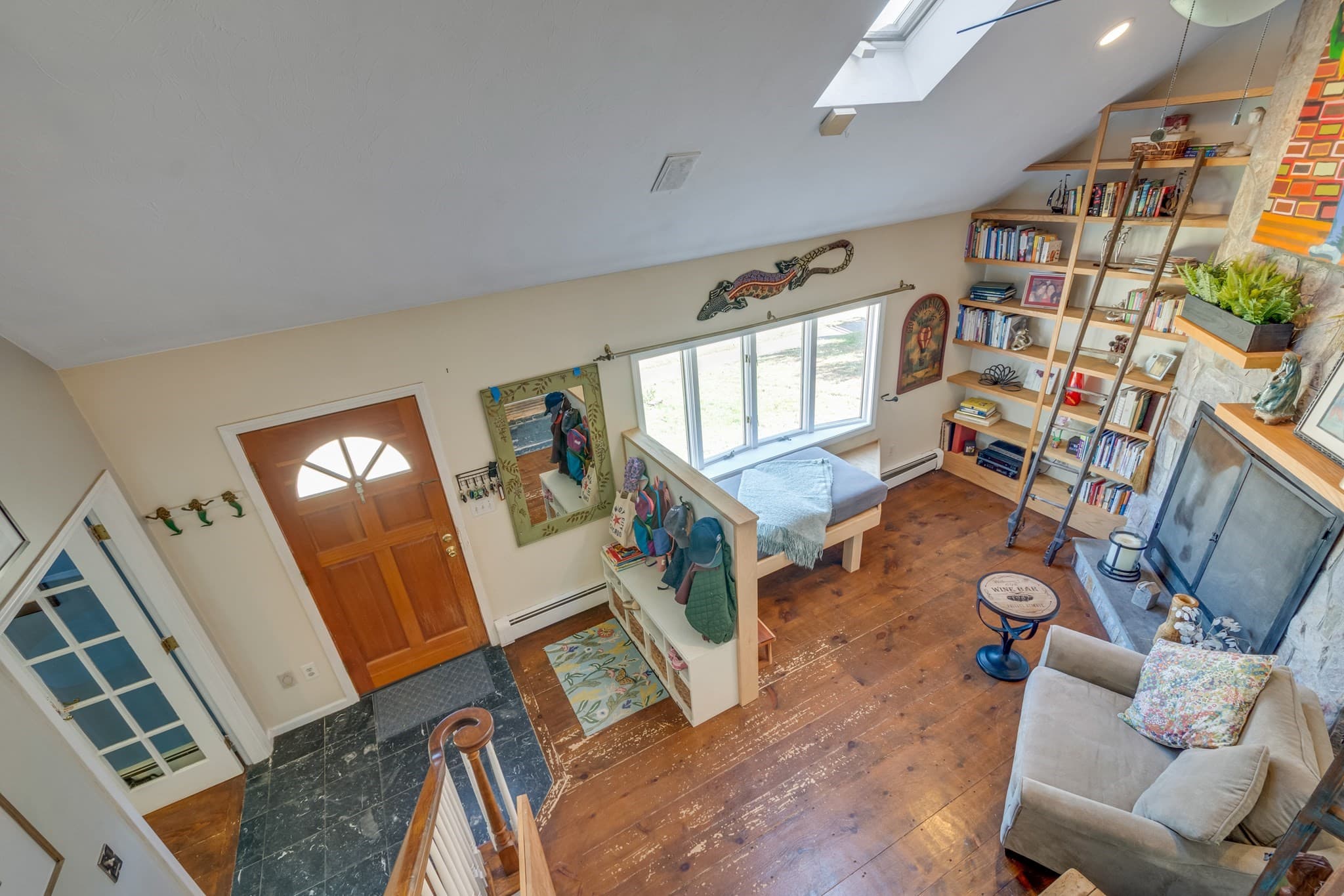 Single Family Residence at 12 Bornwood Dr, Norwood MA 02062, Norwood, photo 8 of 42