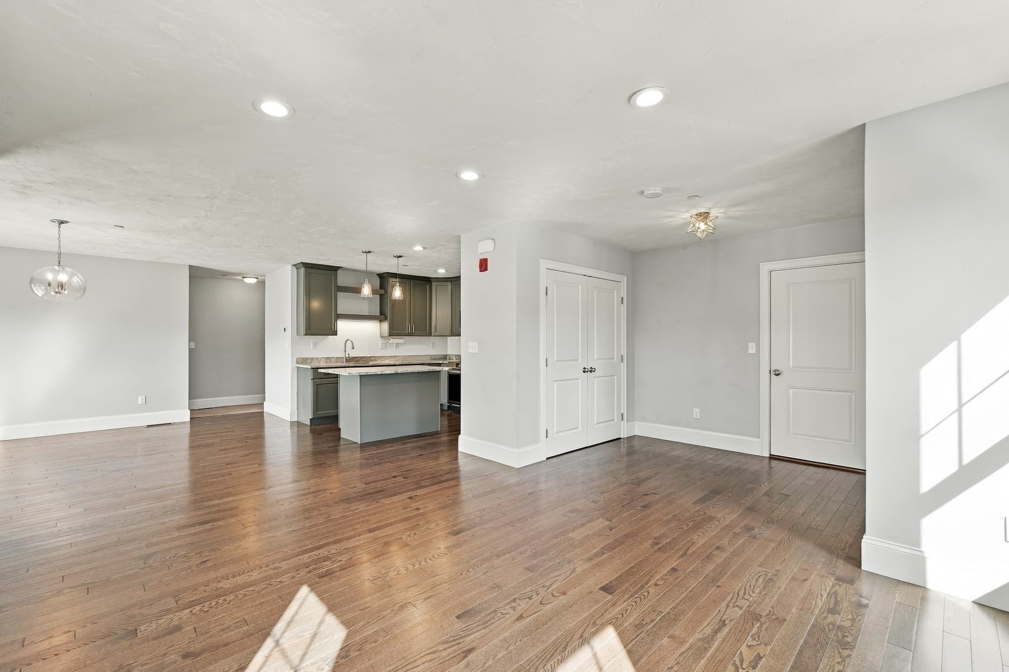 Condominium at 80 Lebaron Boulevard # 10, Lakeville MA 02347, Lakeville, photo 13 of 34