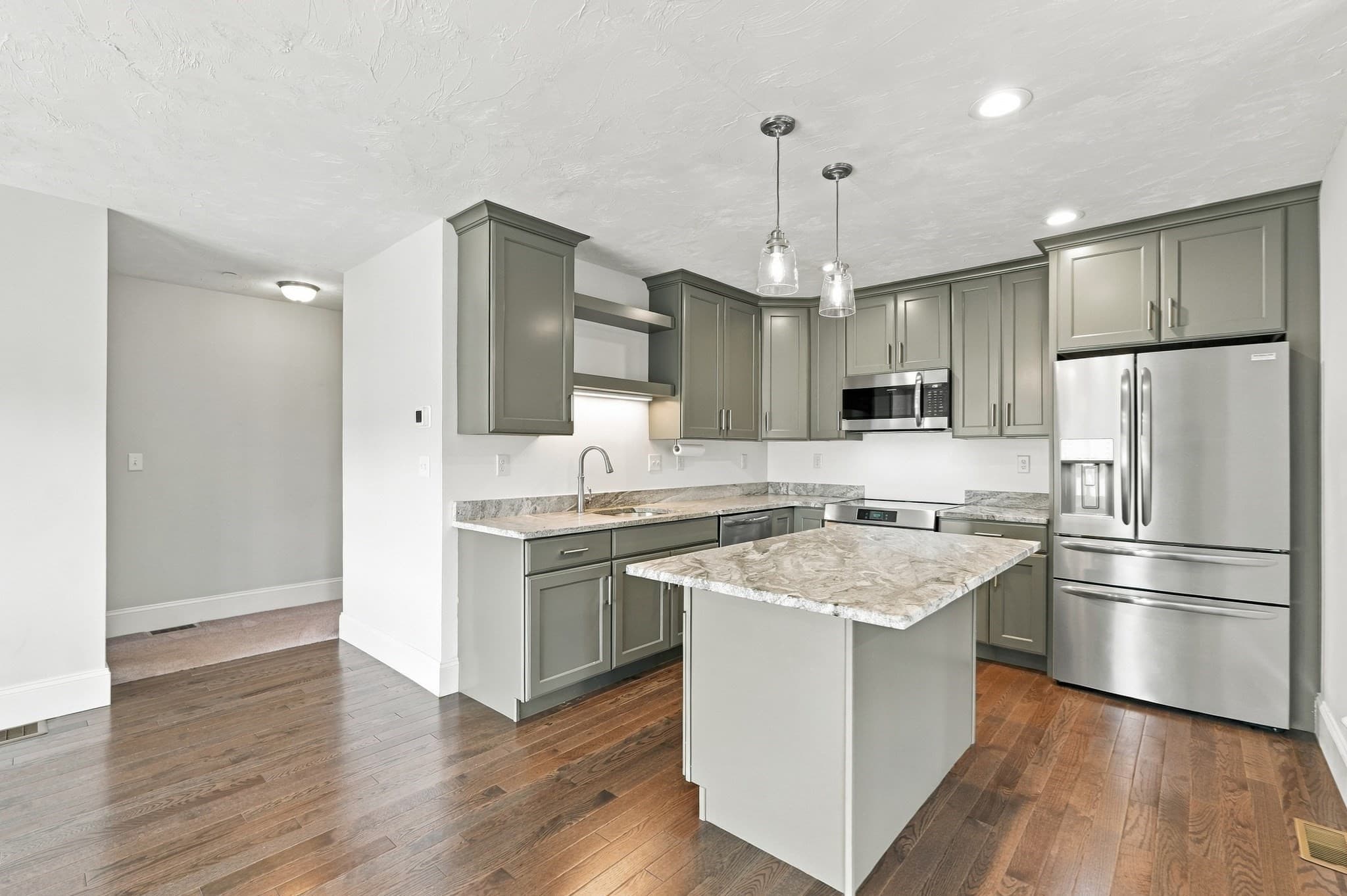 Condominium at 80 Lebaron Boulevard # 10, Lakeville MA 02347, Lakeville, photo 10 of 34