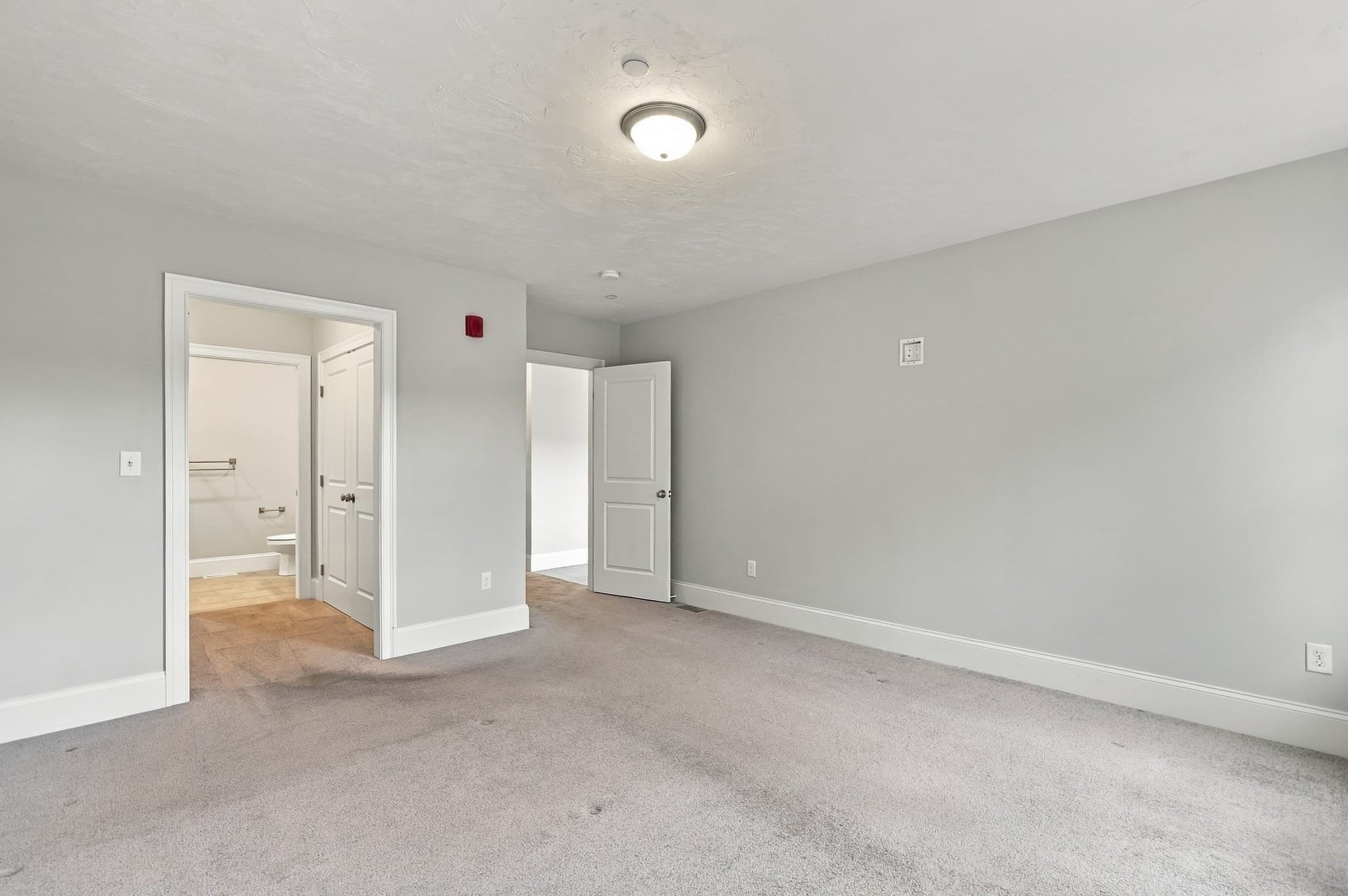 Condominium at 80 Lebaron Boulevard # 10, Lakeville MA 02347, Lakeville, photo 25 of 34